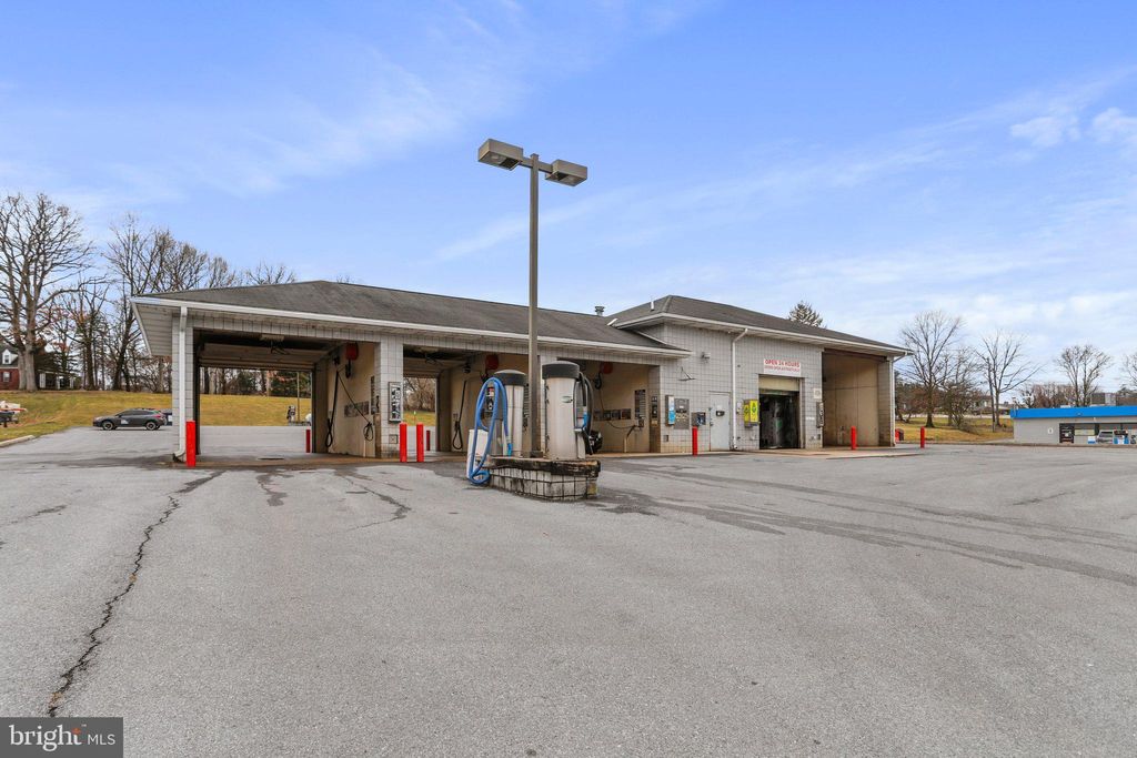 Photo of 1424 Doron Drive #4, CHAMBERSBURG, PA 17202 (MLS # PAFL2018694)