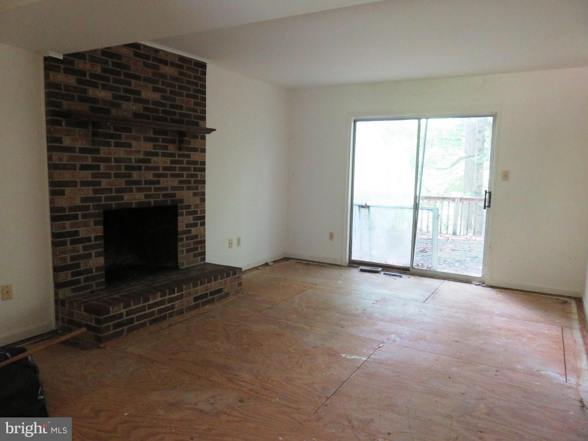 DIVINITY COVE - Residential