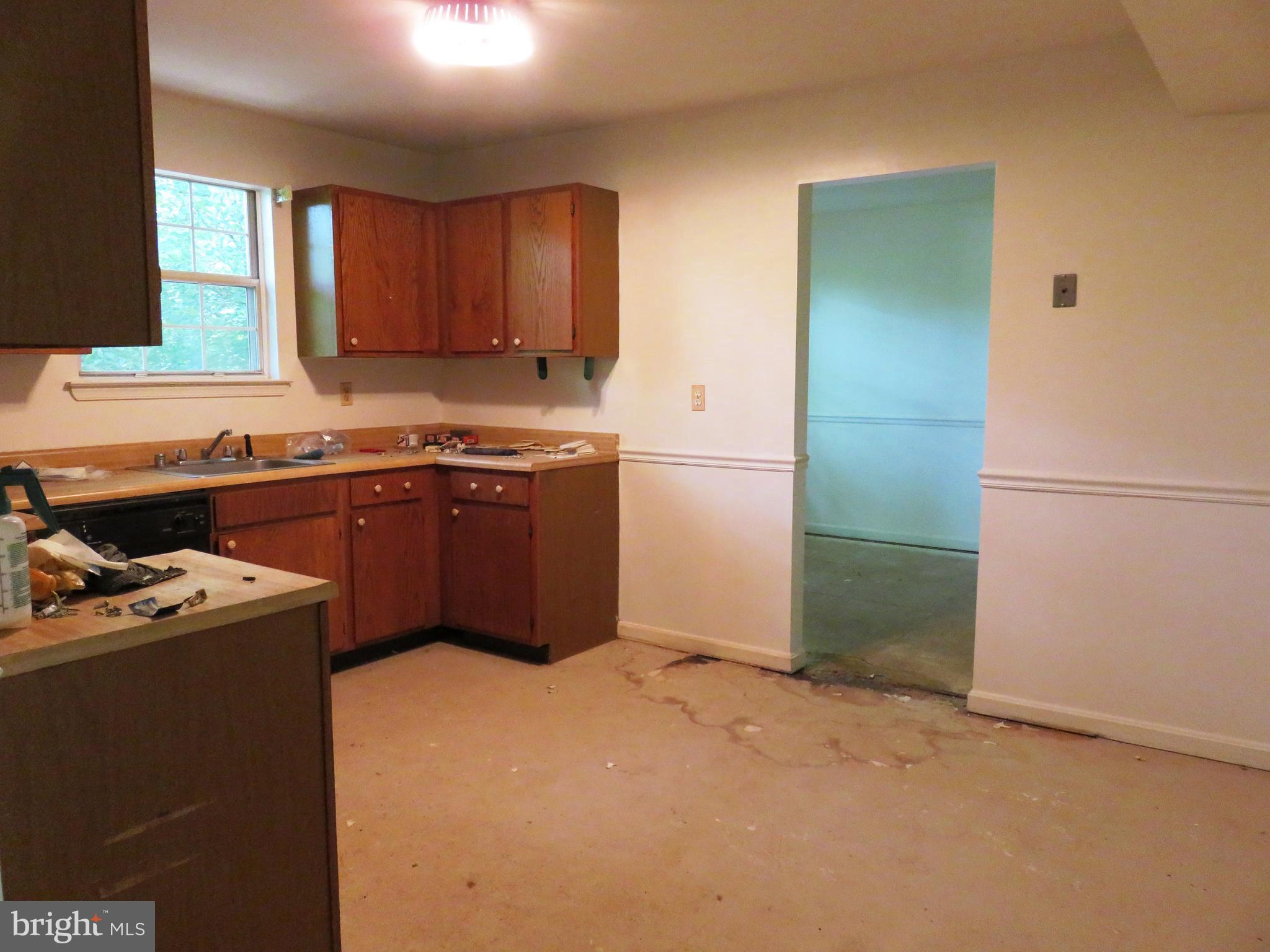 DIVINITY COVE - Residential