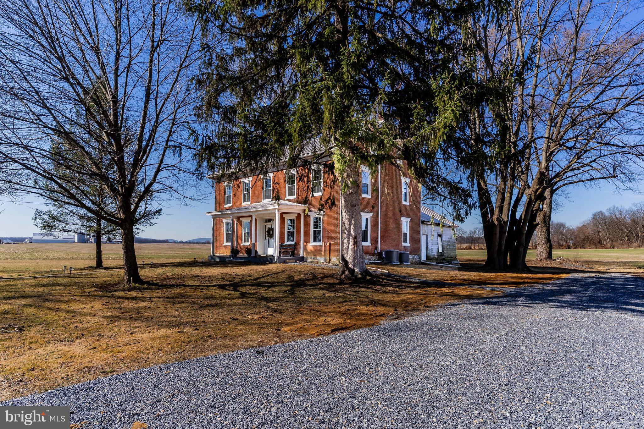 320 S MIDDLESEX ROAD