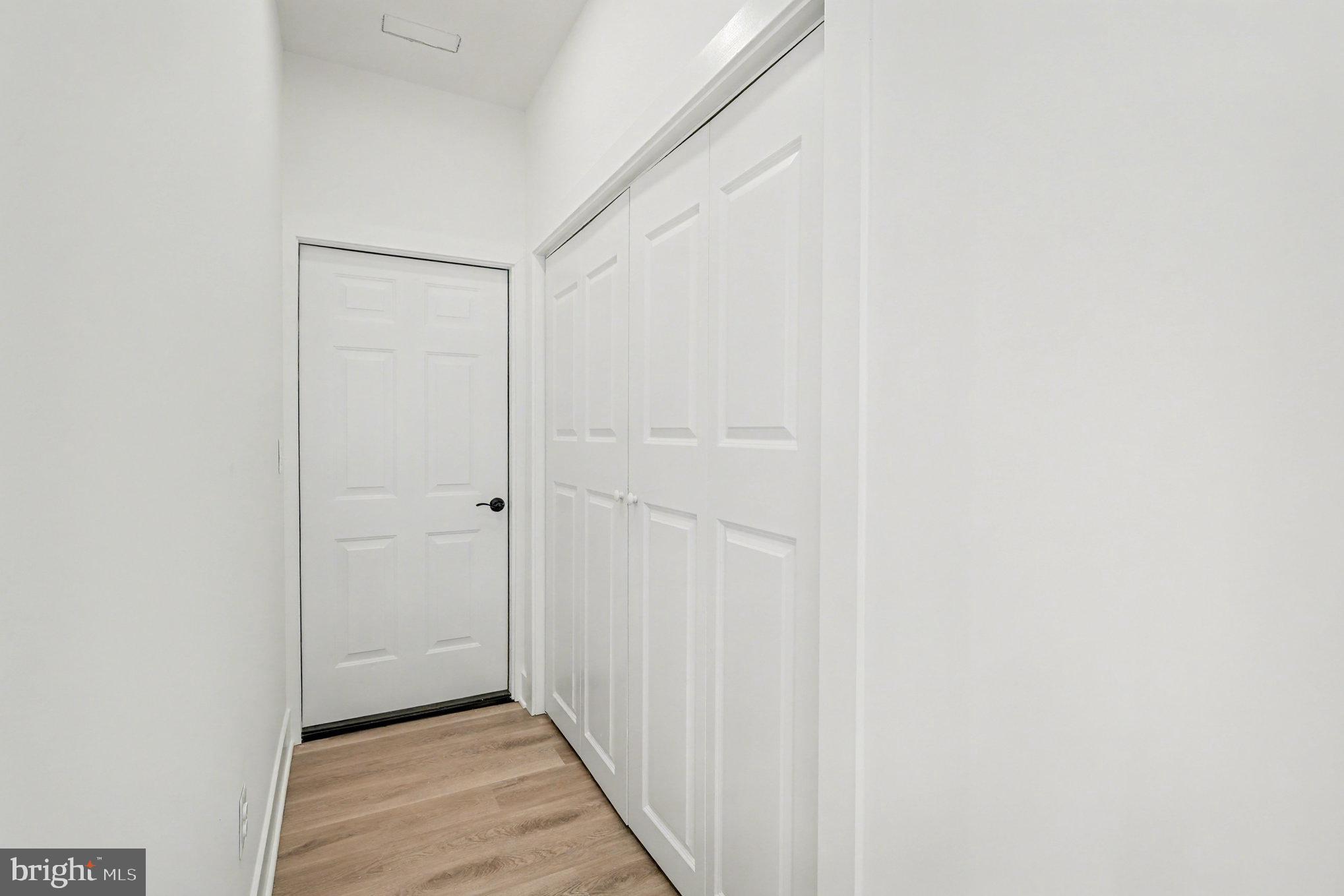 BROOKFIELD - Residential