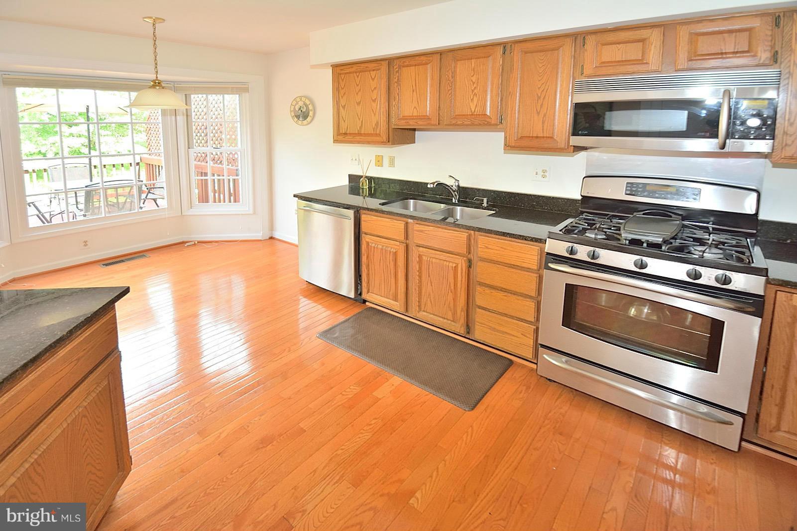 CENTRE RIDGE - Residential Lease