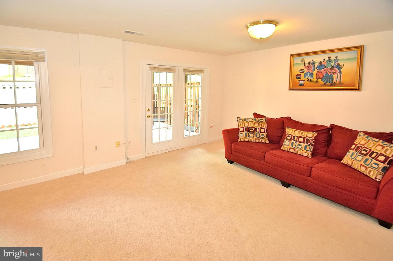 CENTRE RIDGE - Residential Lease