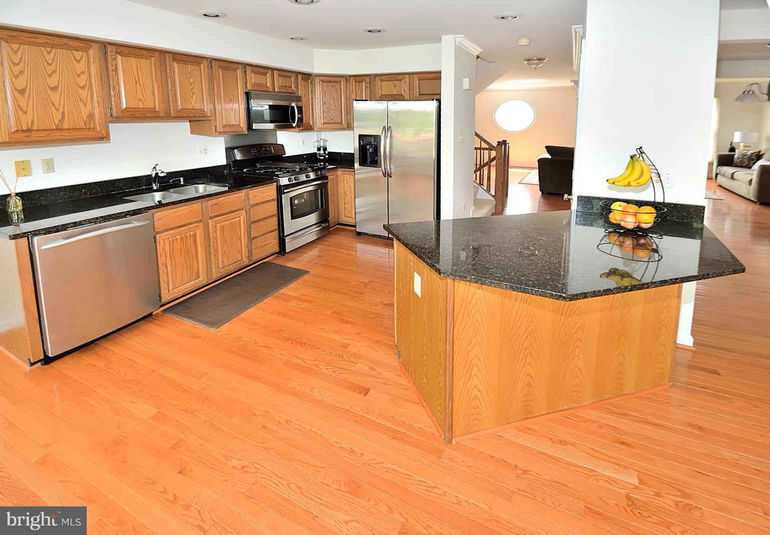 CENTRE RIDGE - Residential Lease