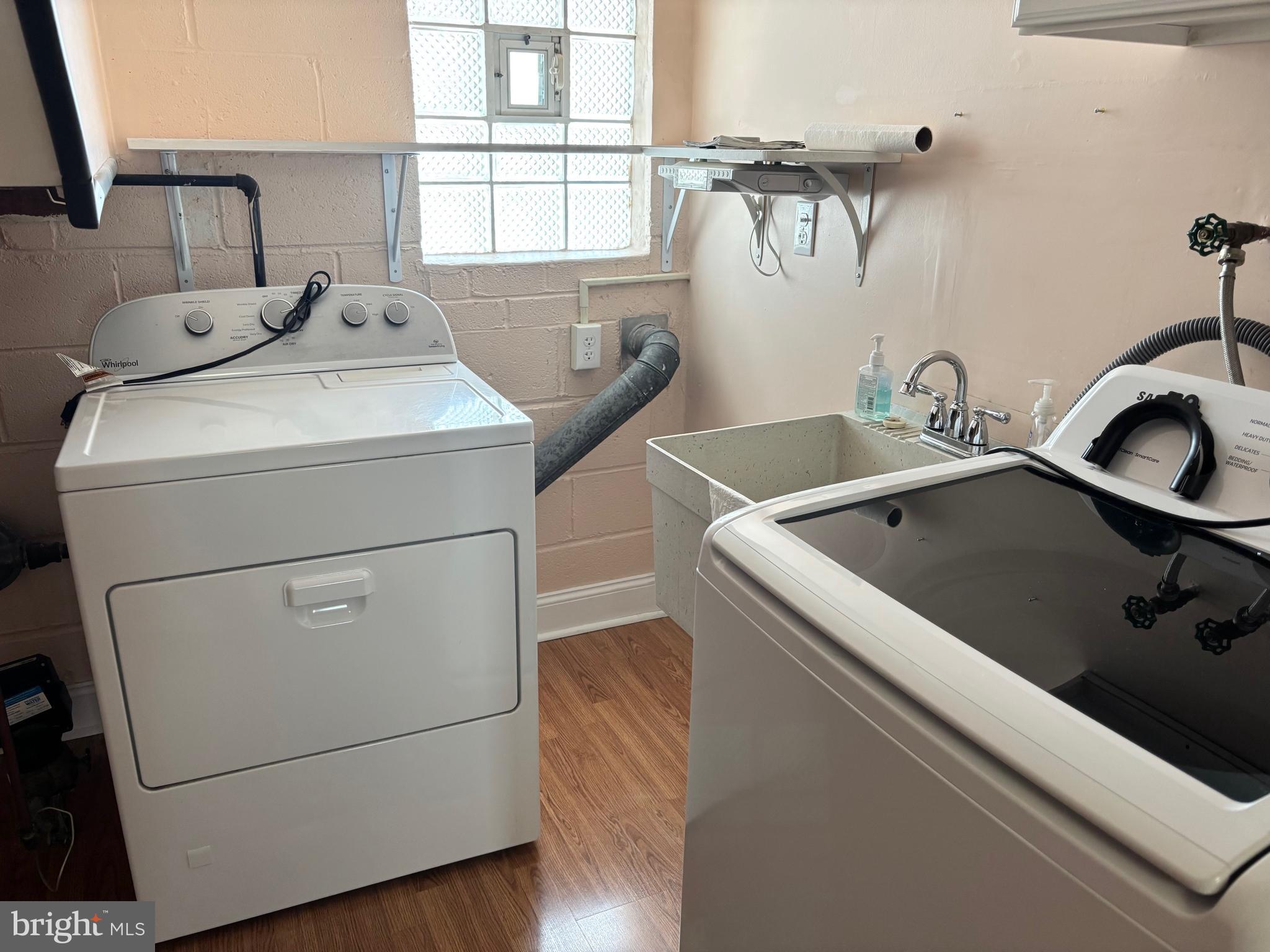 MODENA PARK - Residential