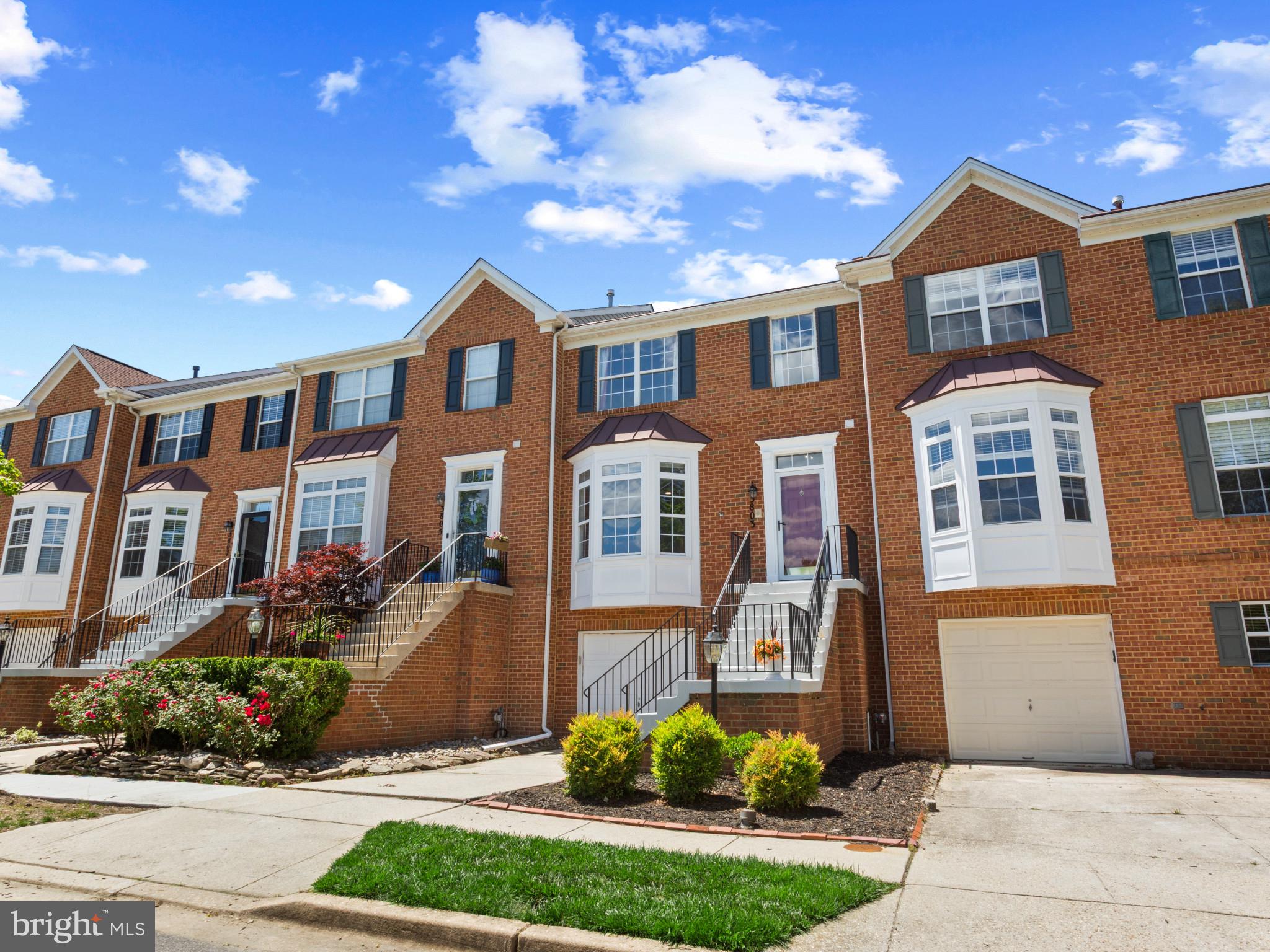 SOUTH RIVER COLONY - Residential