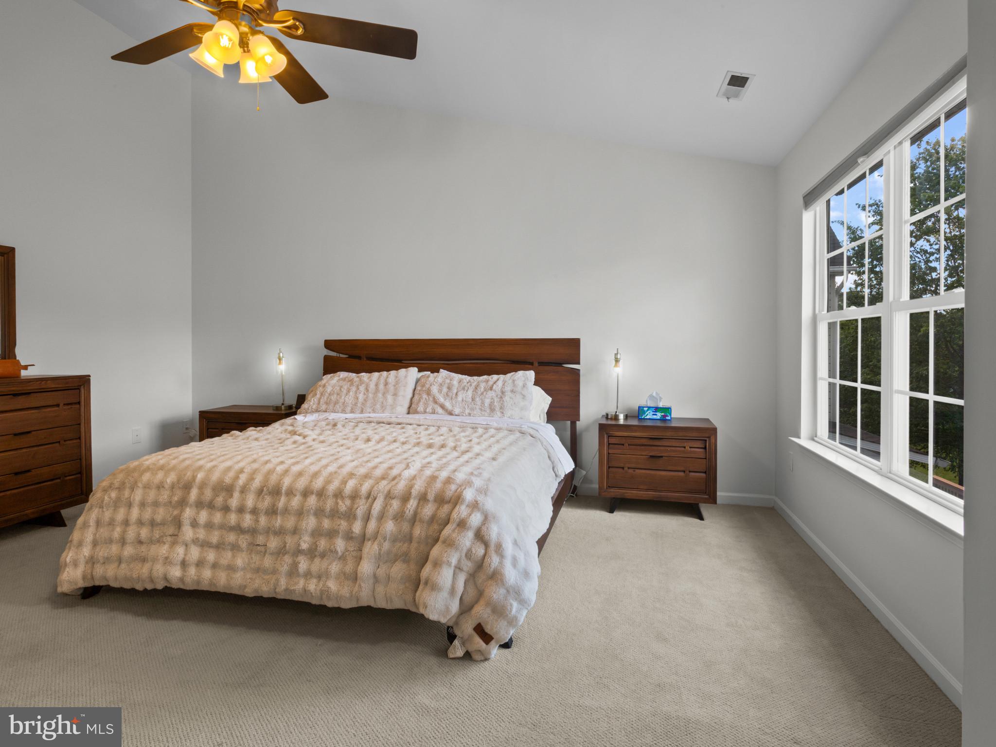 SOUTH RIVER COLONY - Residential