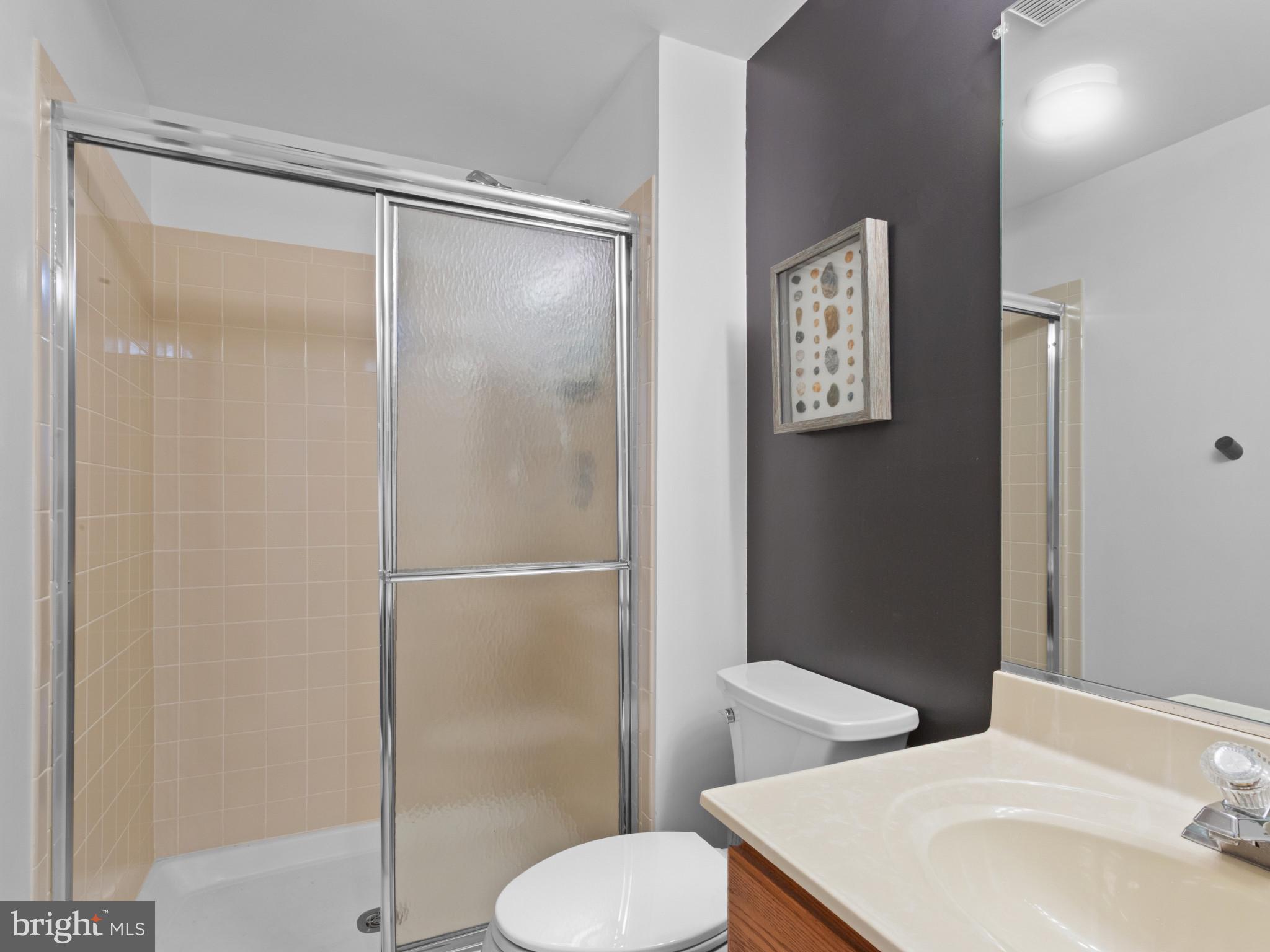 SOUTH RIVER COLONY - Residential
