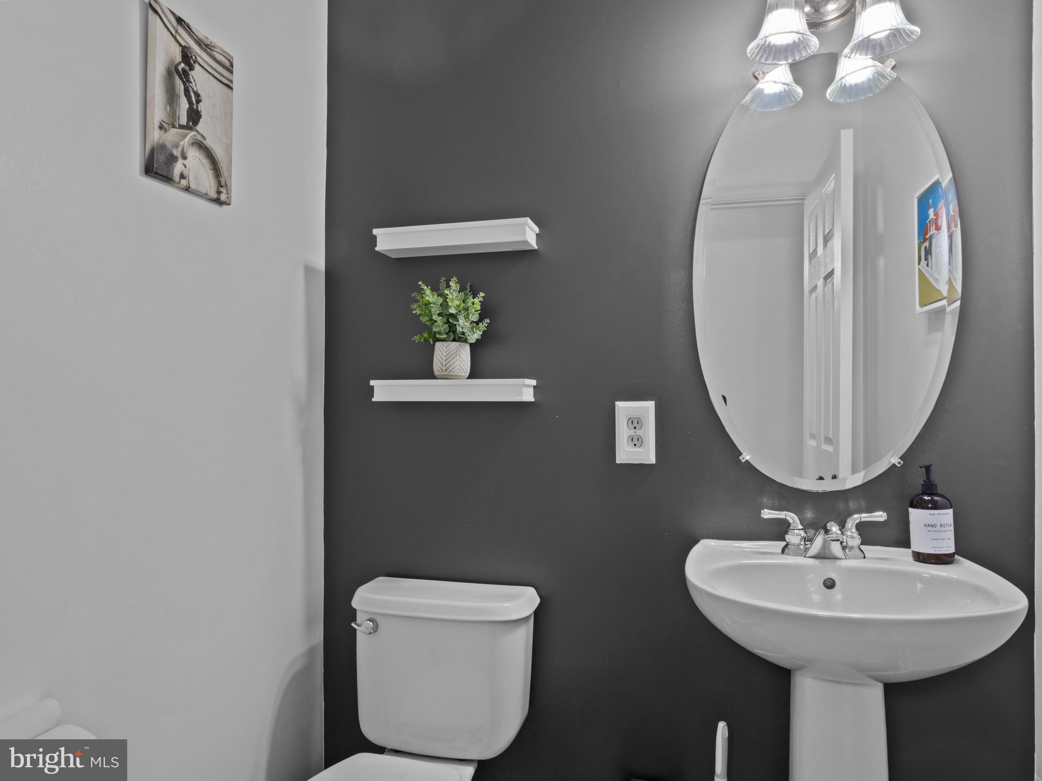 SOUTH RIVER COLONY - Residential