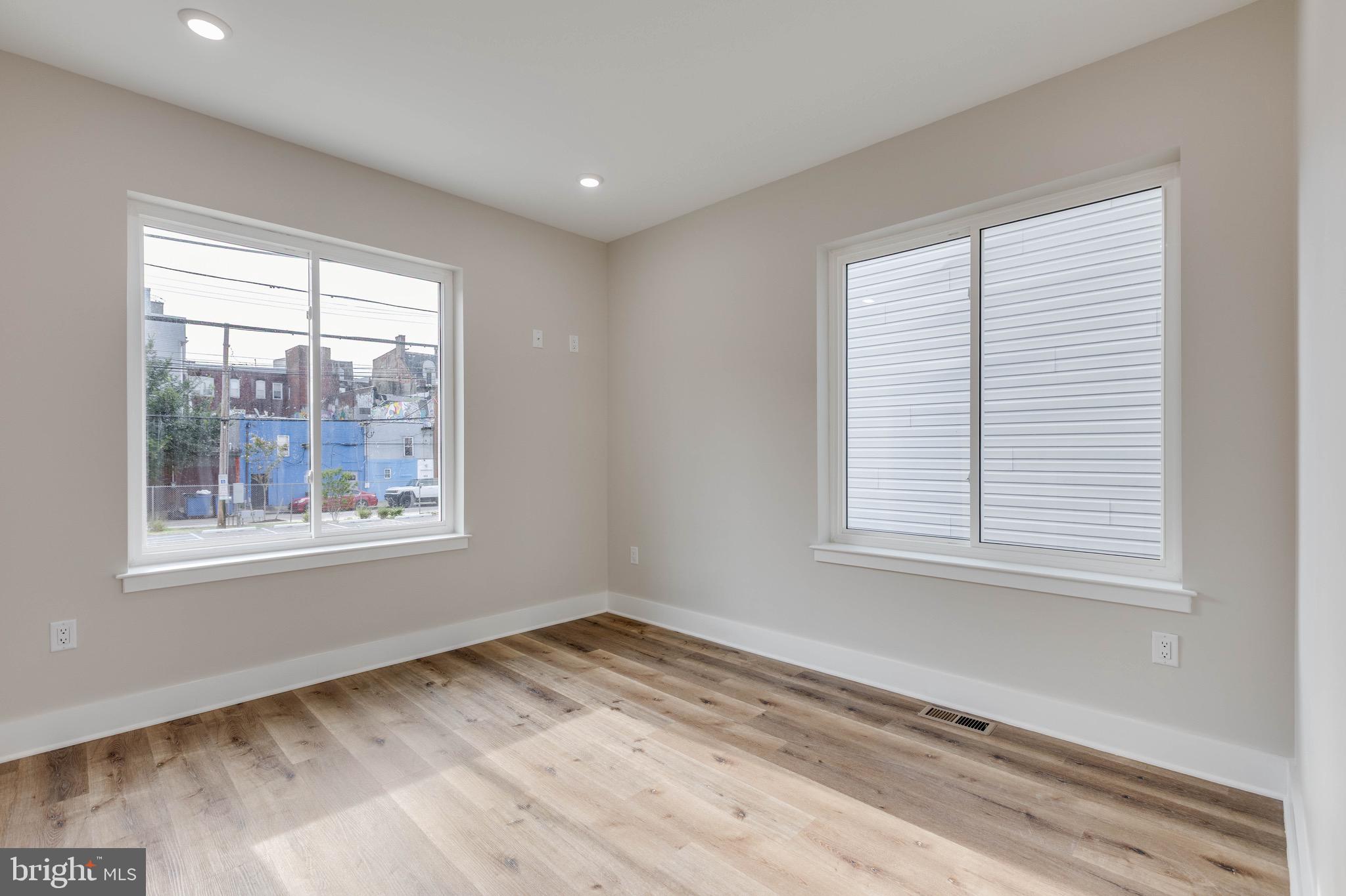 FRANCISVILLE - Residential Lease