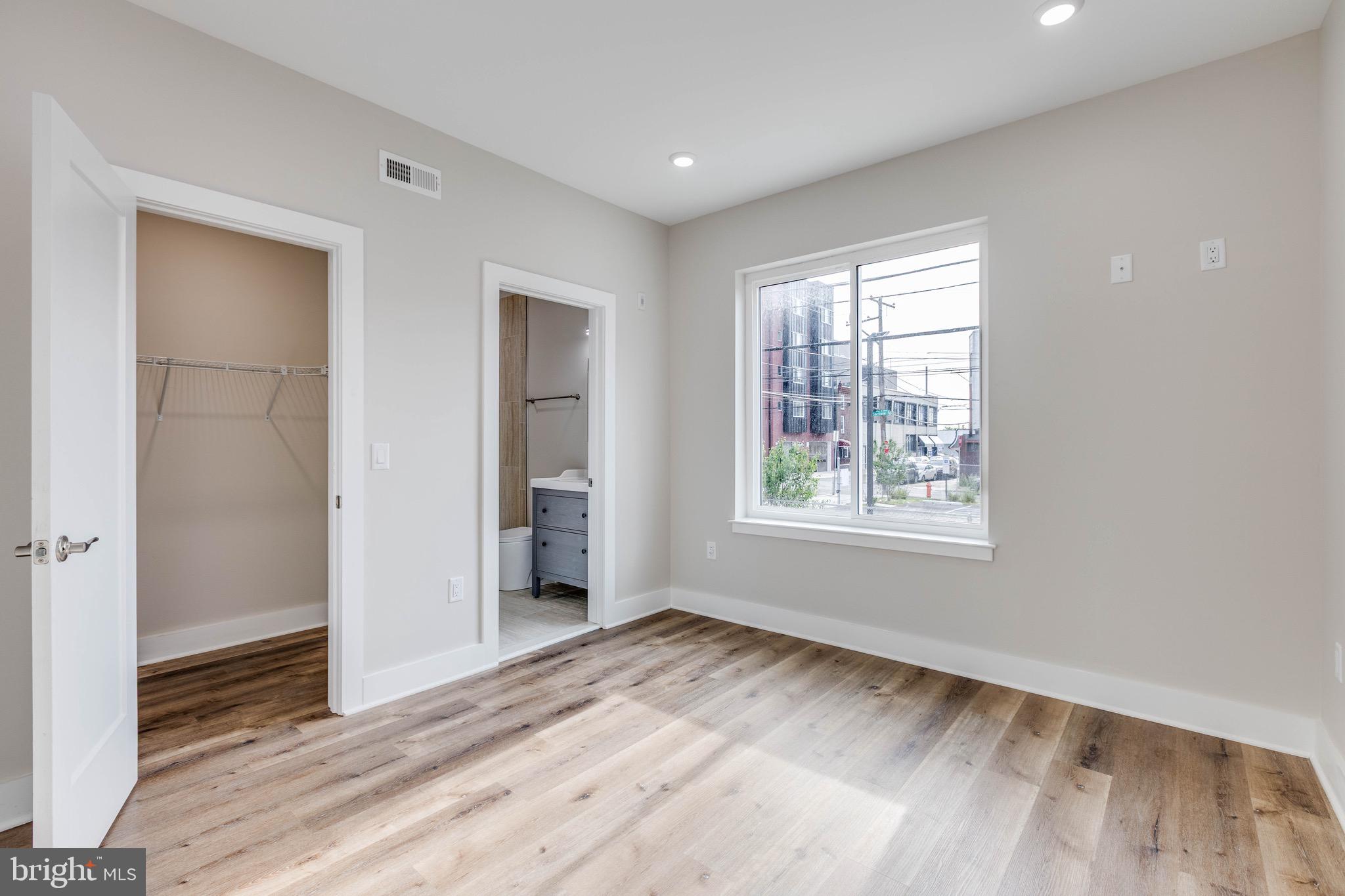 FRANCISVILLE - Residential Lease