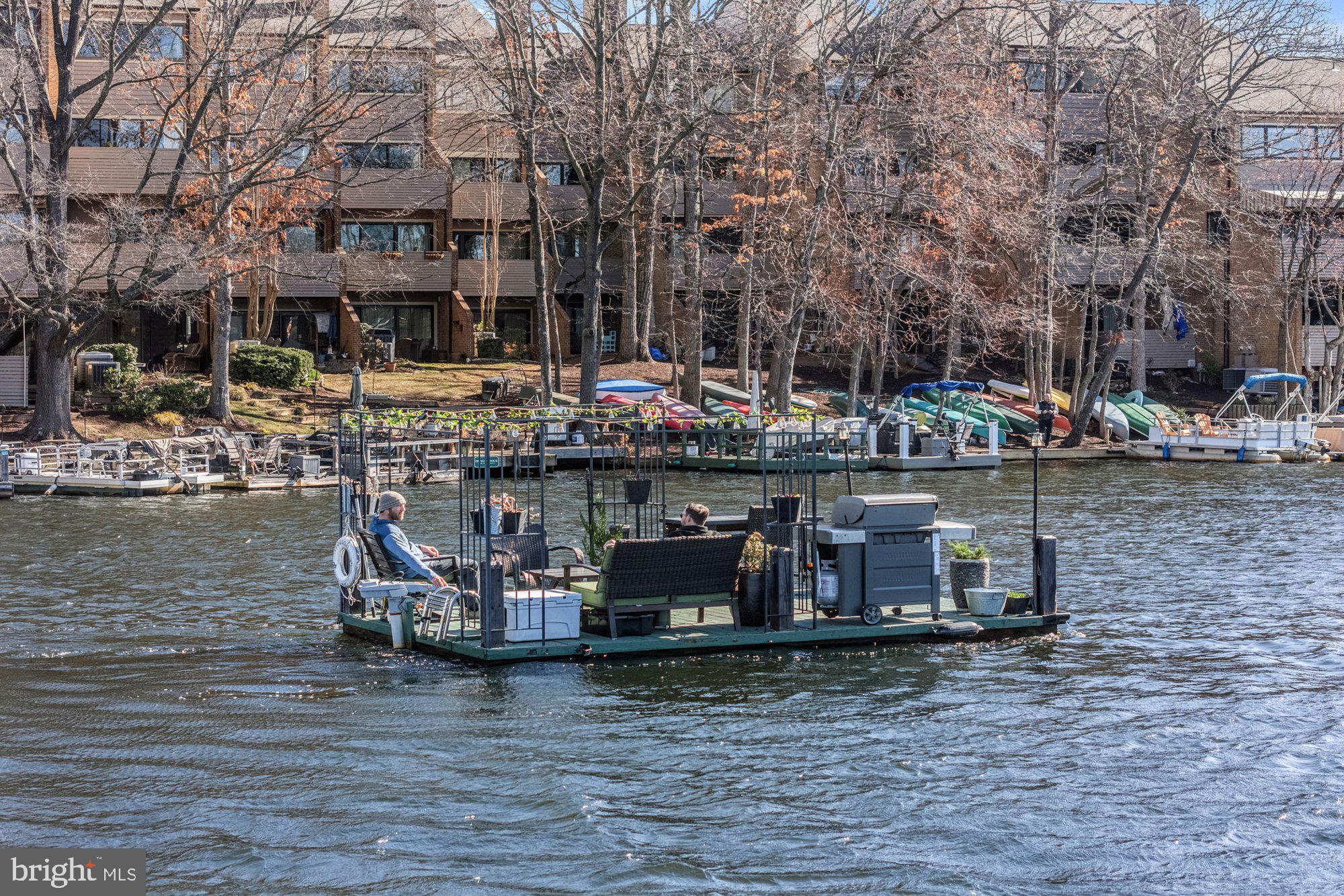 HARBOR POINT - Residential