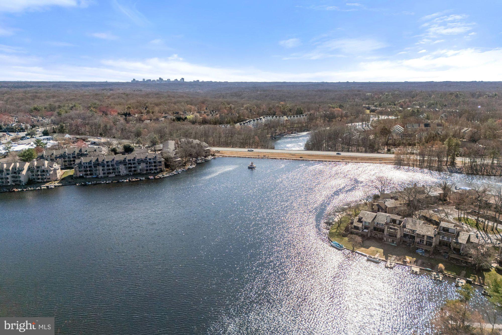 HARBOR POINT - Residential