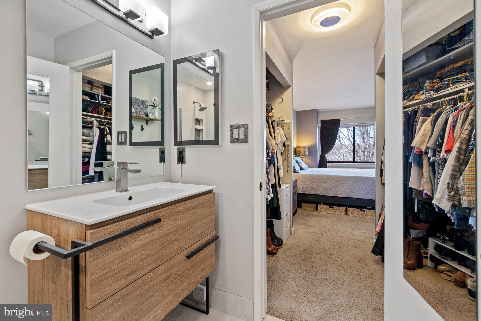 HARBOR POINT - Residential