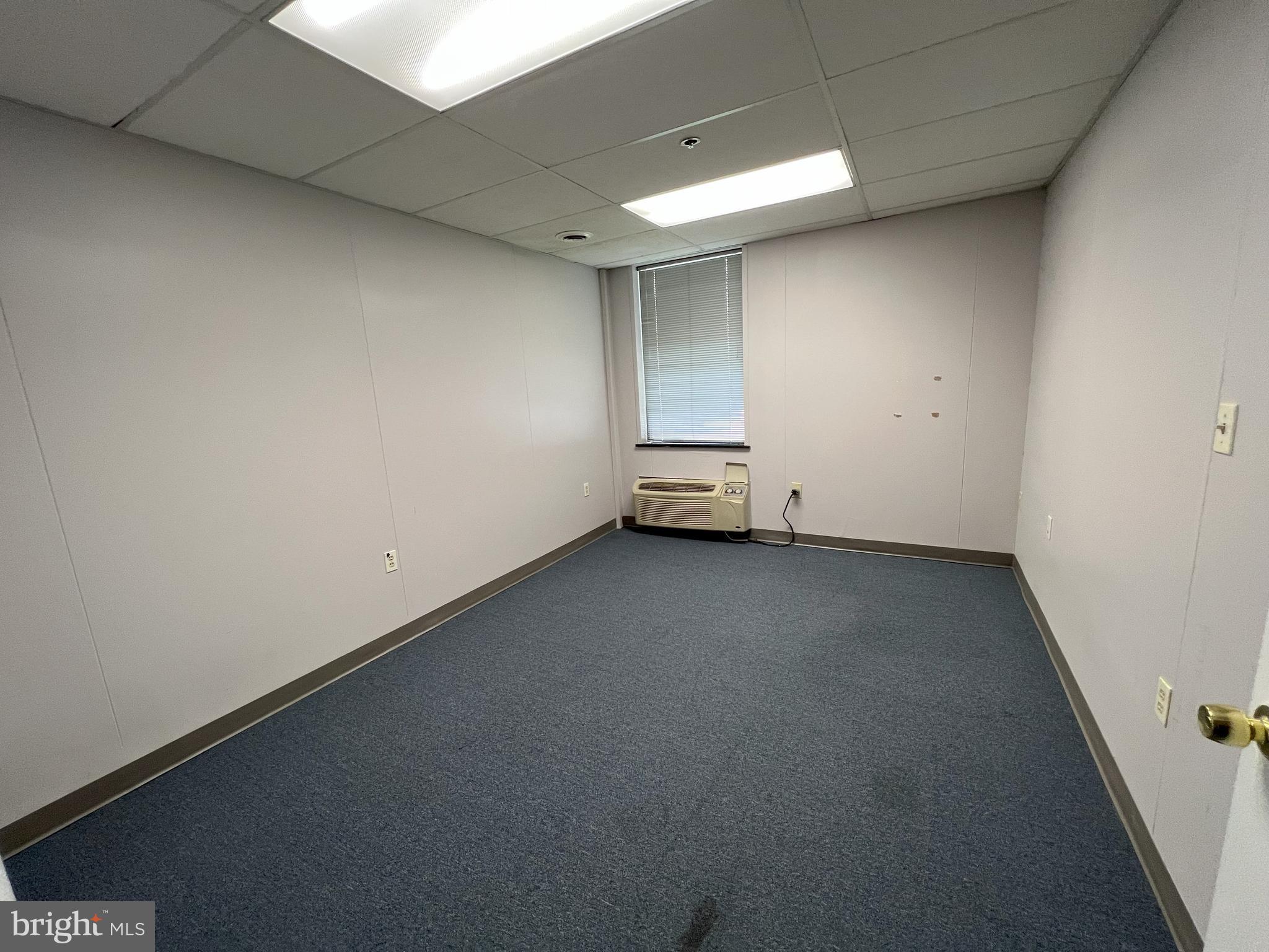 3706 CRONDALL LANE 105