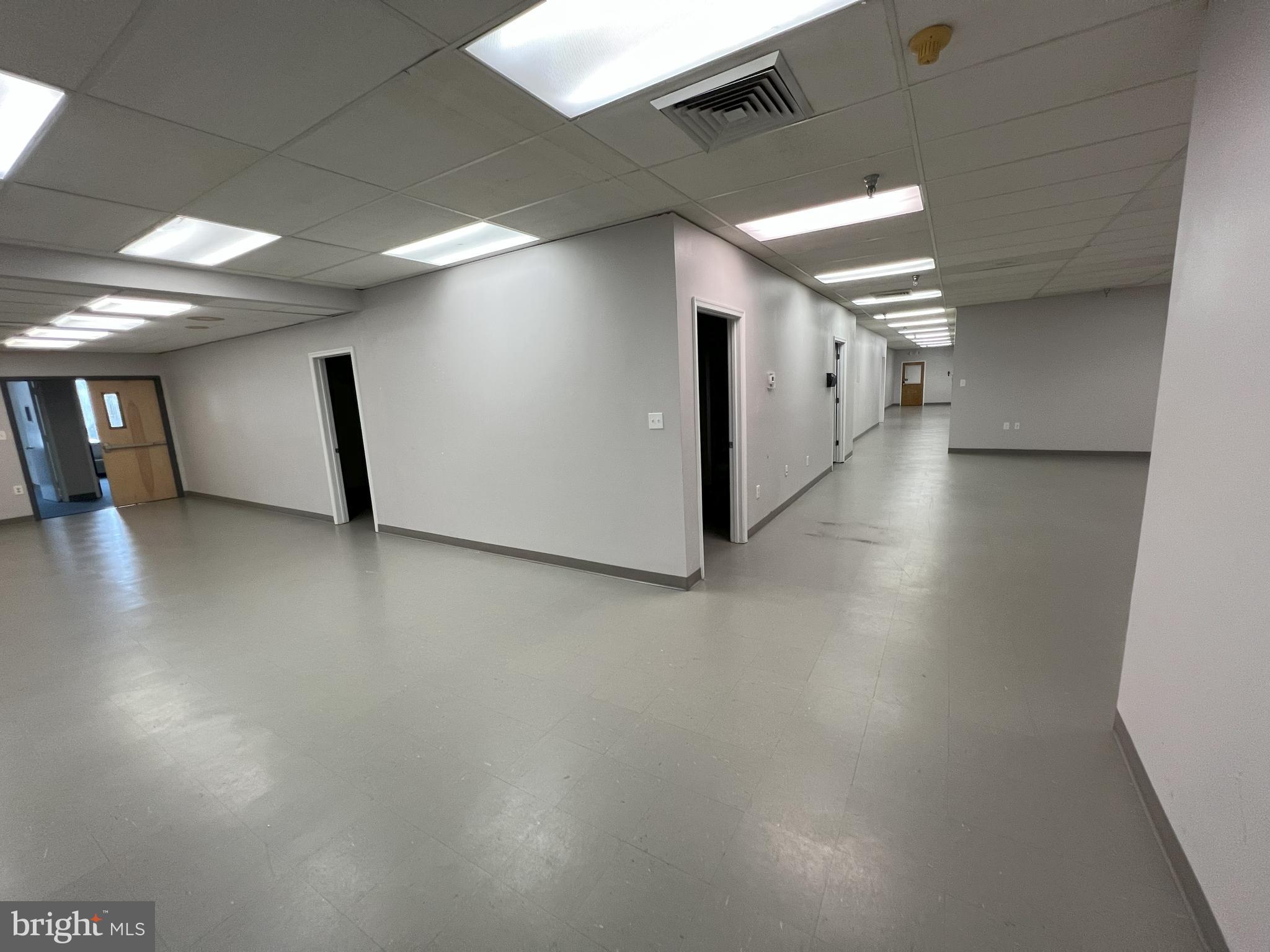 OWINGS MILLS - Commercial Lease