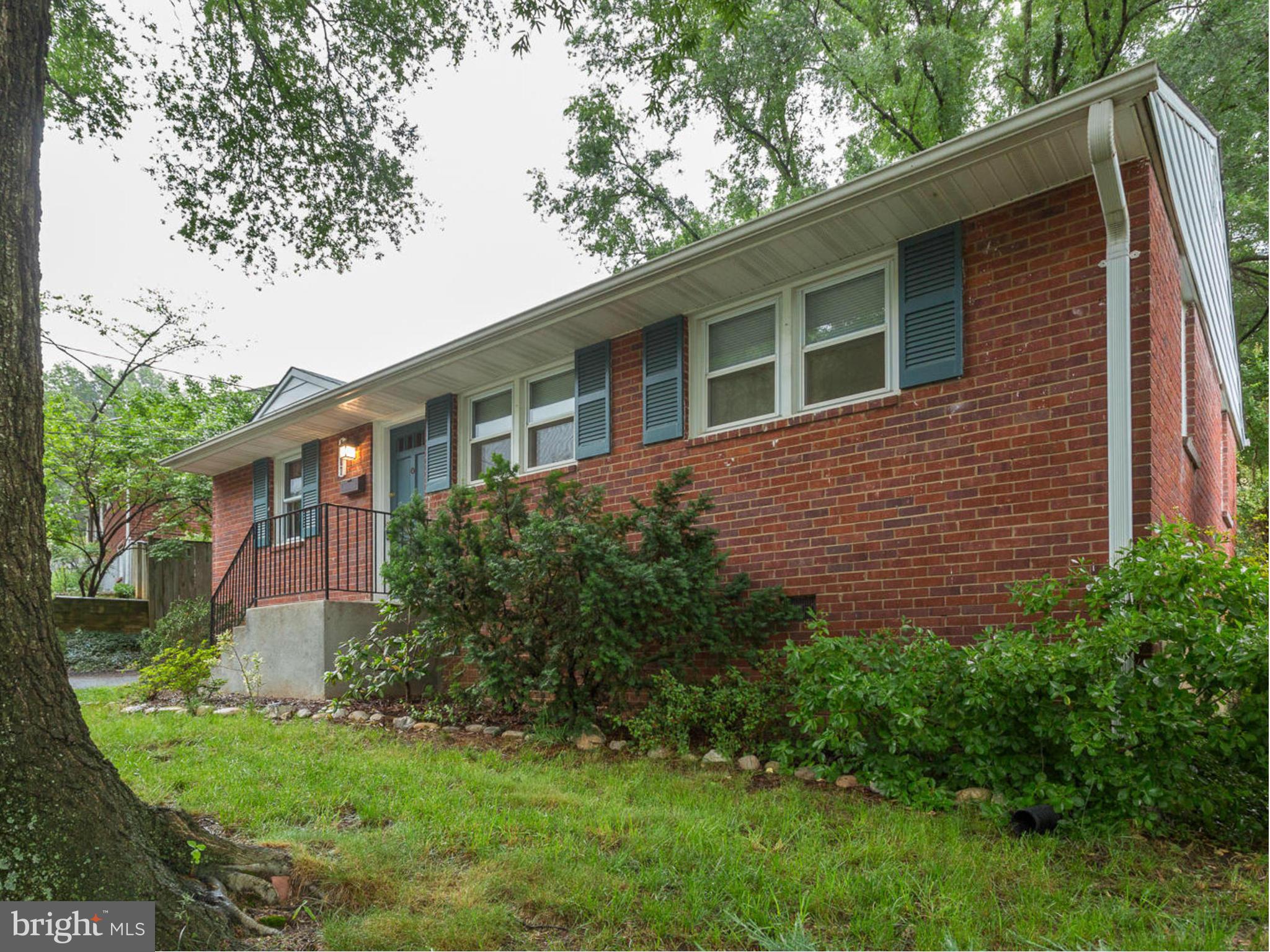 DOUGLAS PARK - Residential