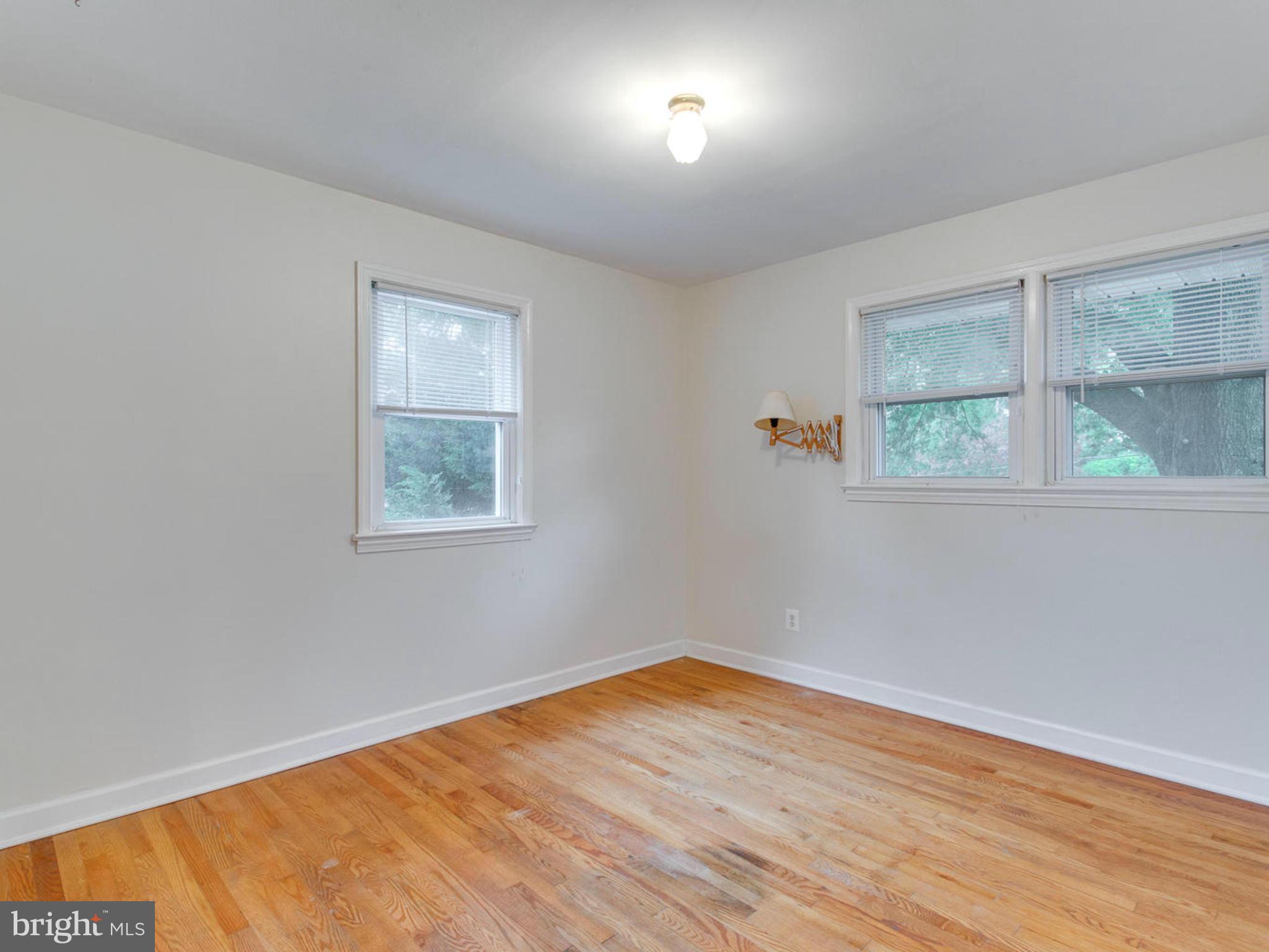 DOUGLAS PARK - Residential