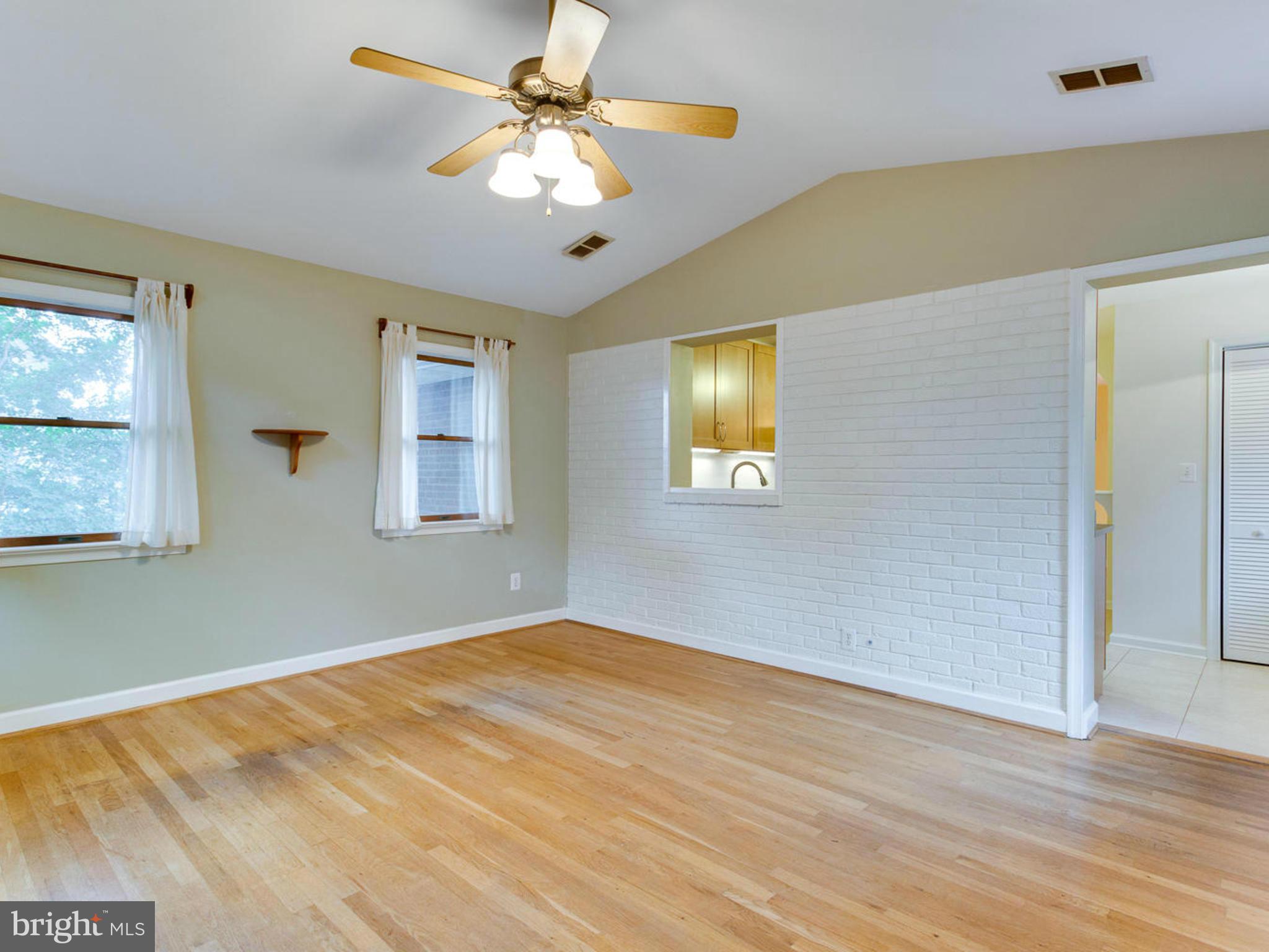 DOUGLAS PARK - Residential