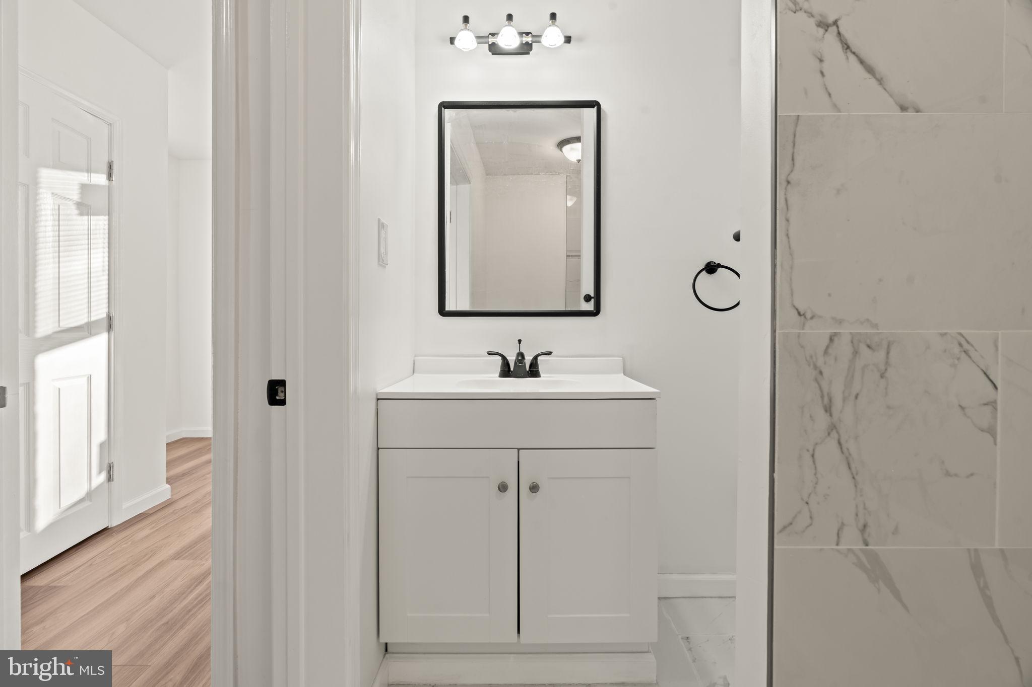 COBBS CREEK - Residential