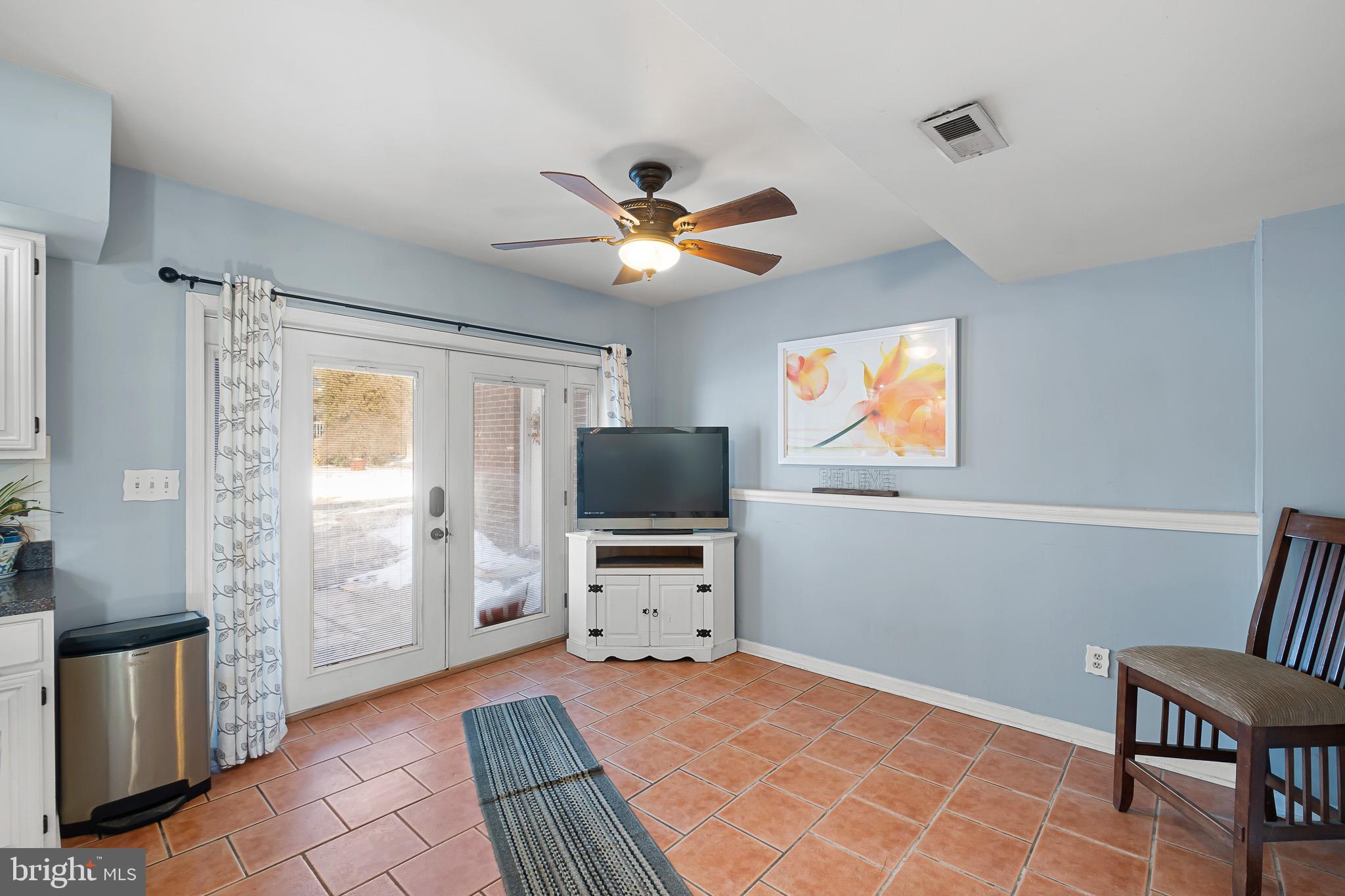 PINE VALLEY FARMS - Residential