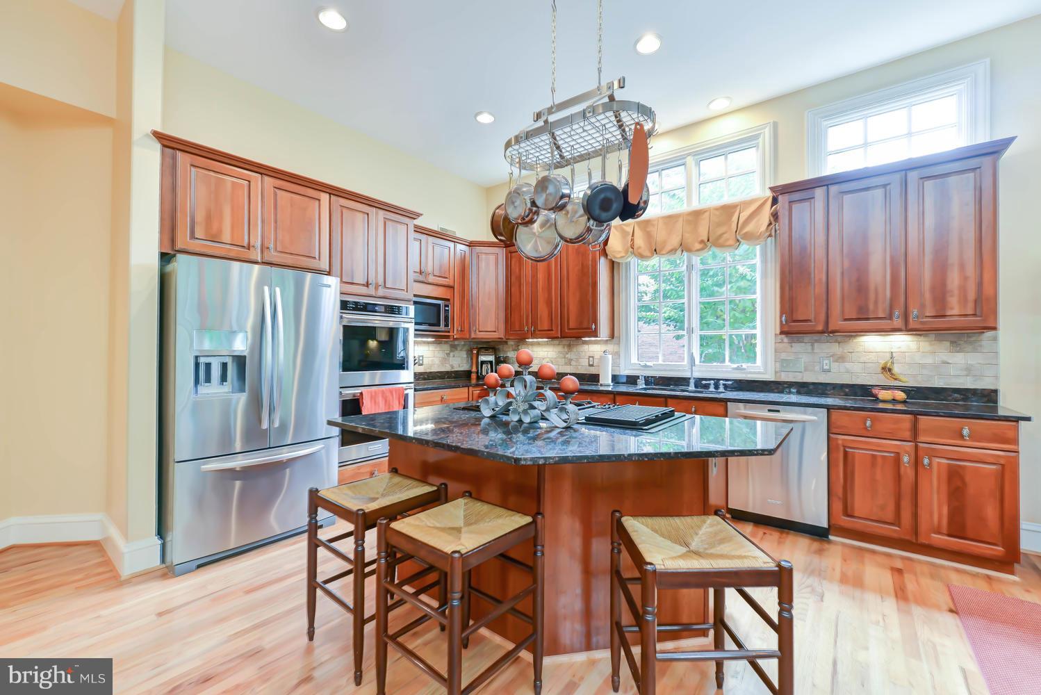 KINGS CLOISTER - Residential