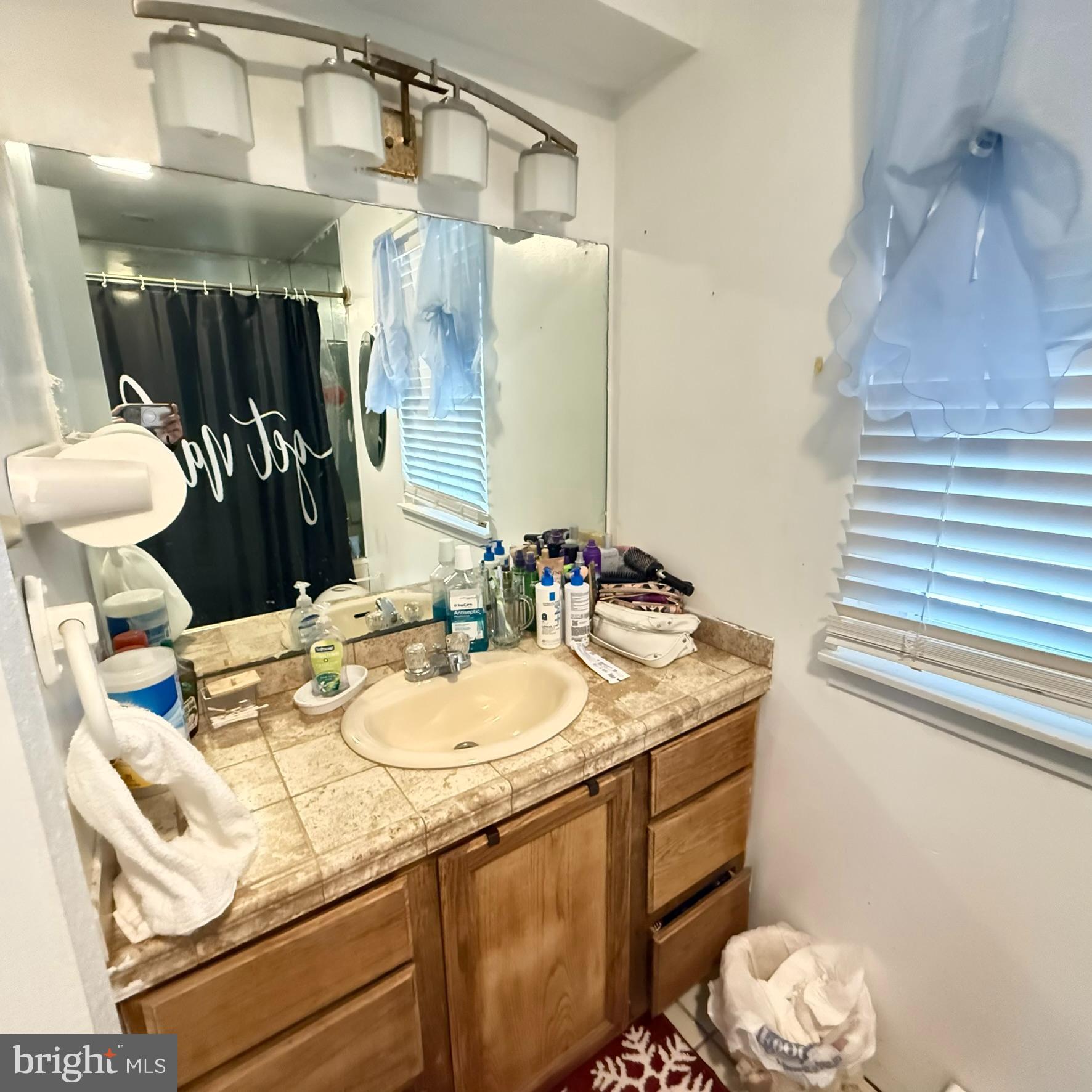 FALLS AT SAW CREEK - Residential