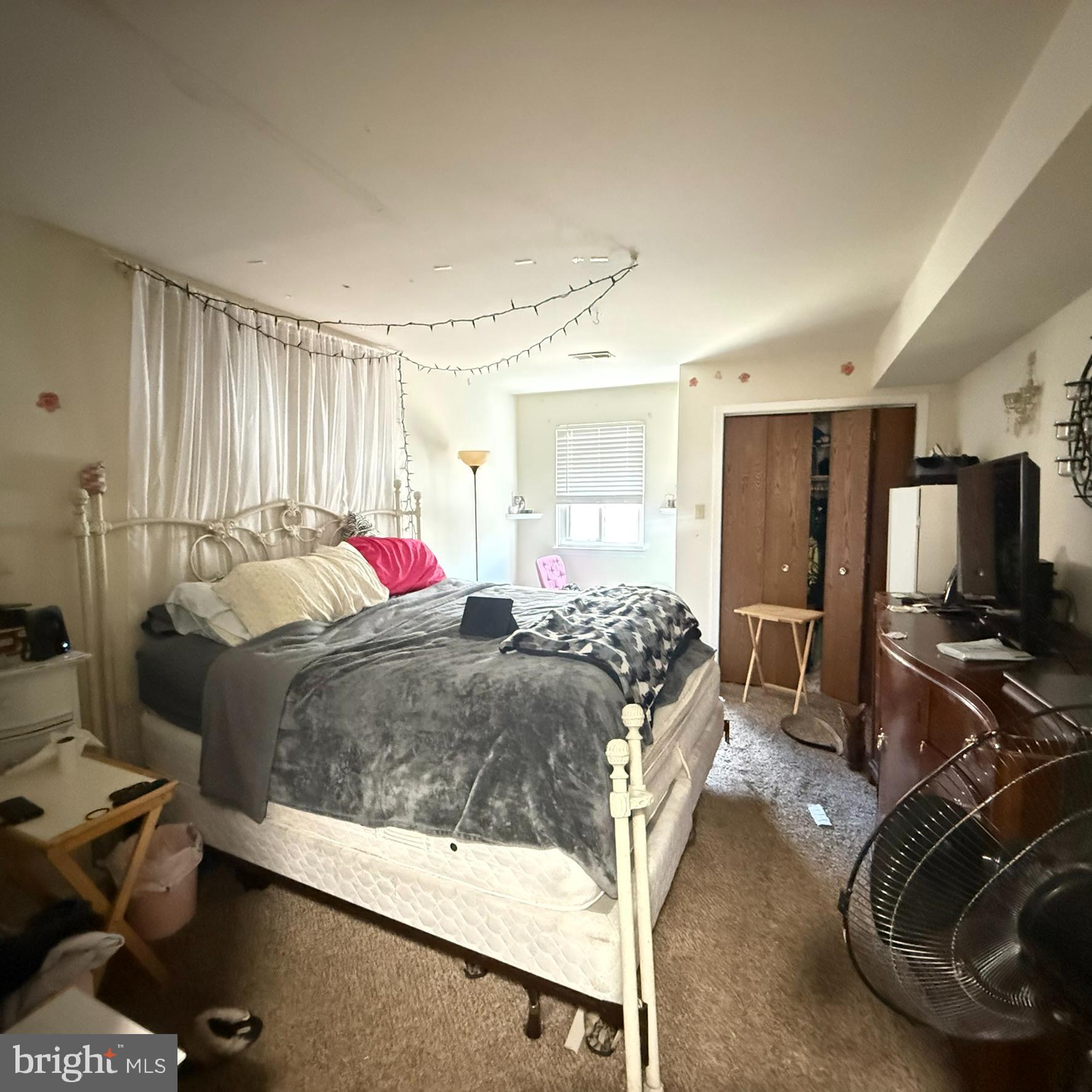 FALLS AT SAW CREEK - Residential