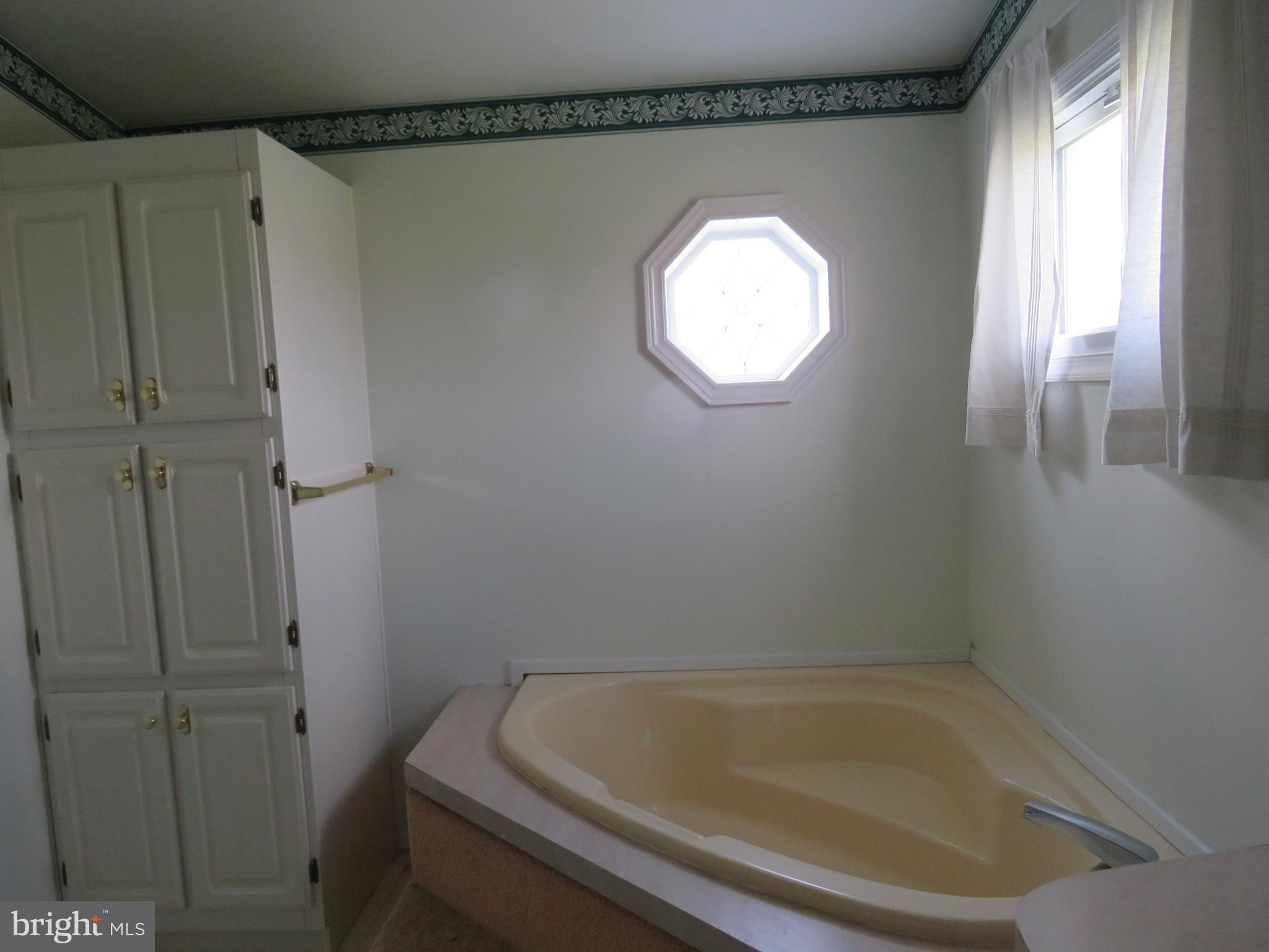 BUCKINGHAM SPRINGS - Residential