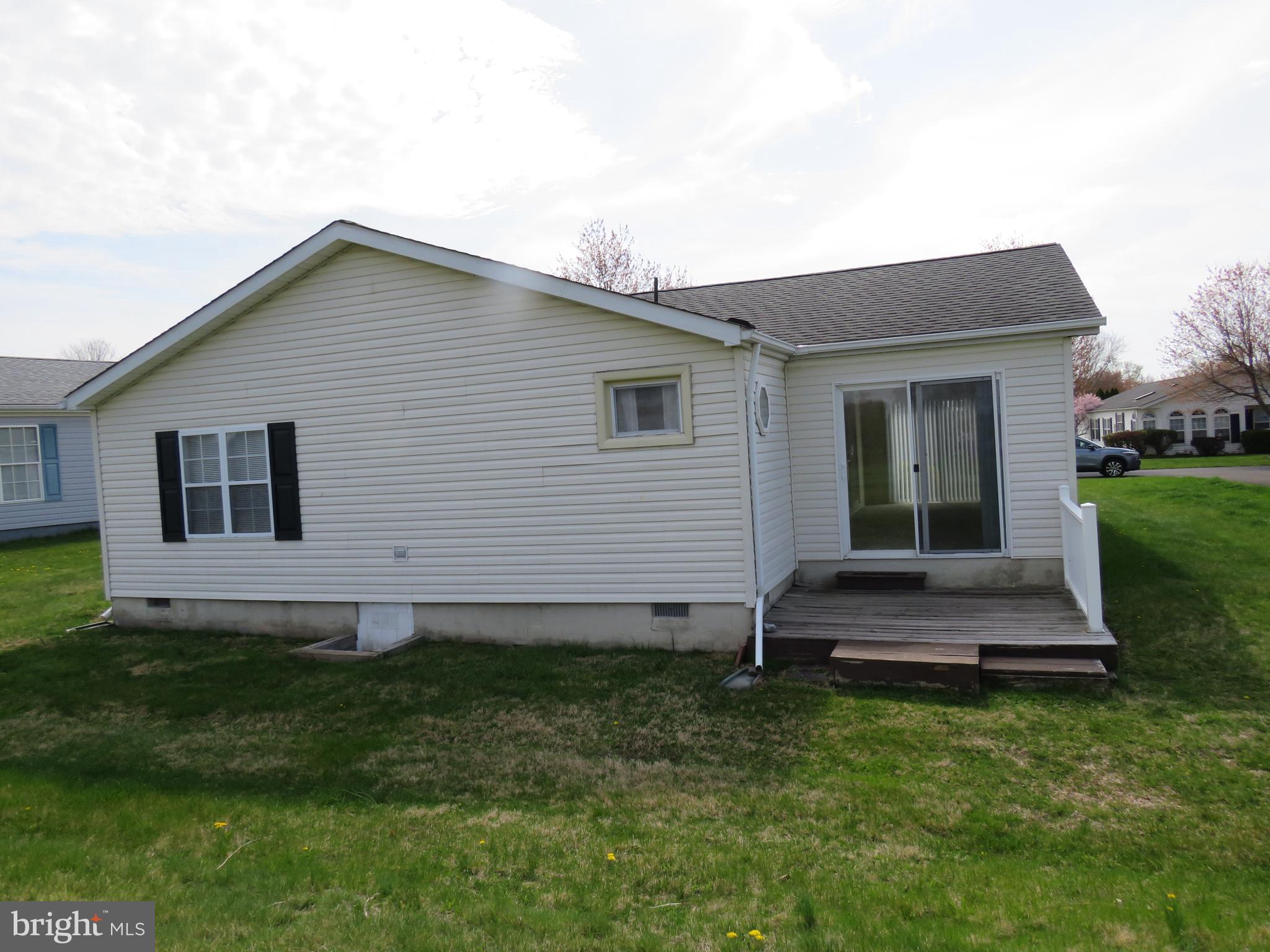 BUCKINGHAM SPRINGS - Residential