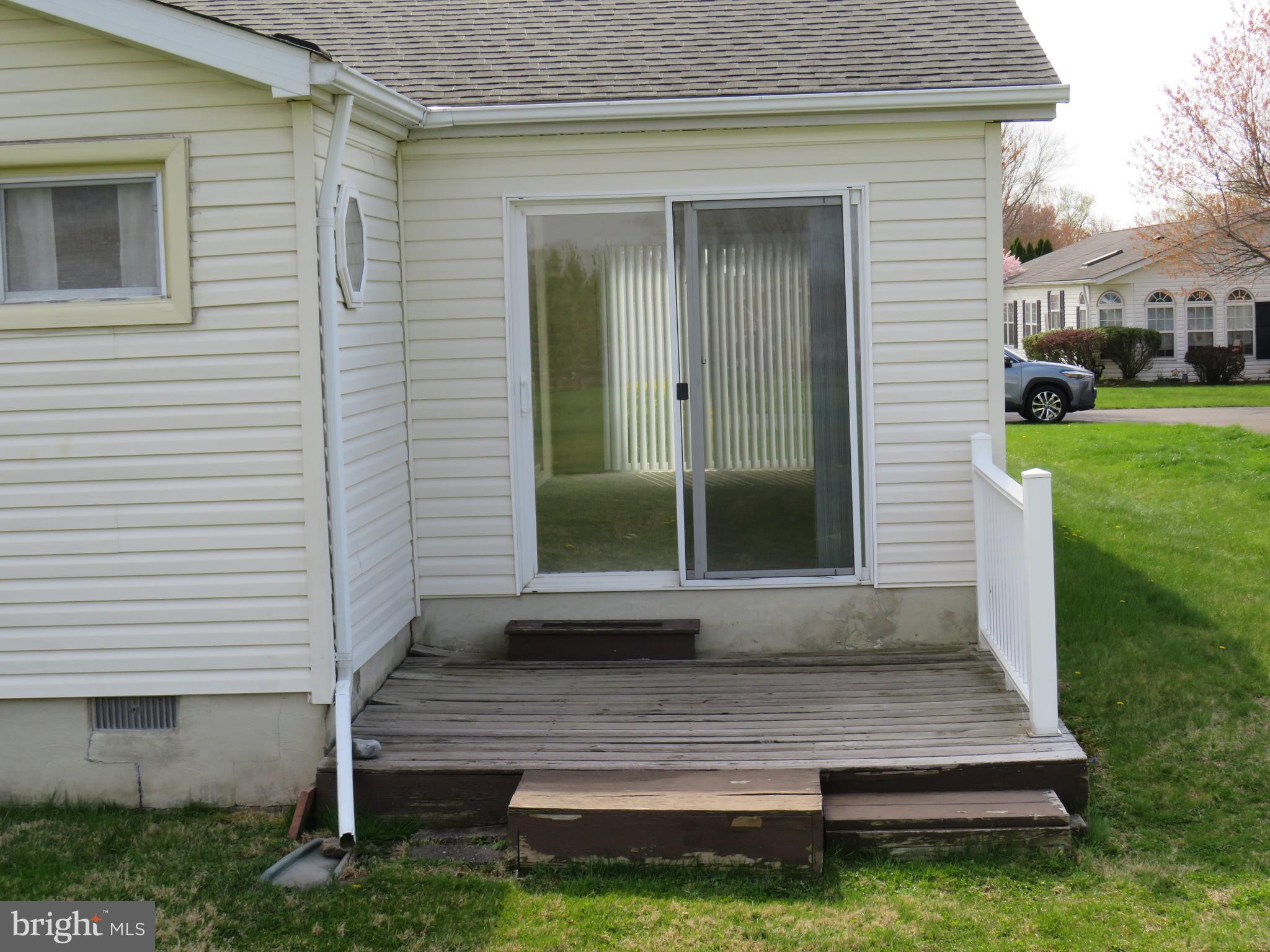 BUCKINGHAM SPRINGS - Residential