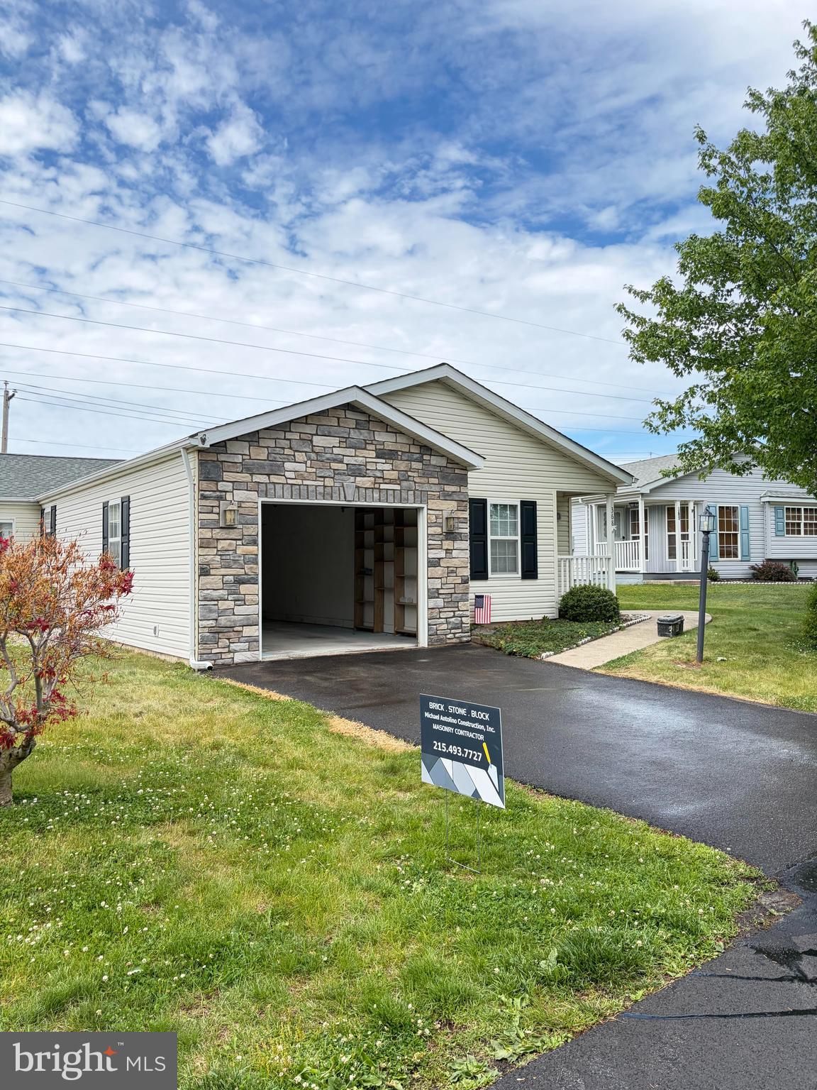 BUCKINGHAM SPRINGS - Residential