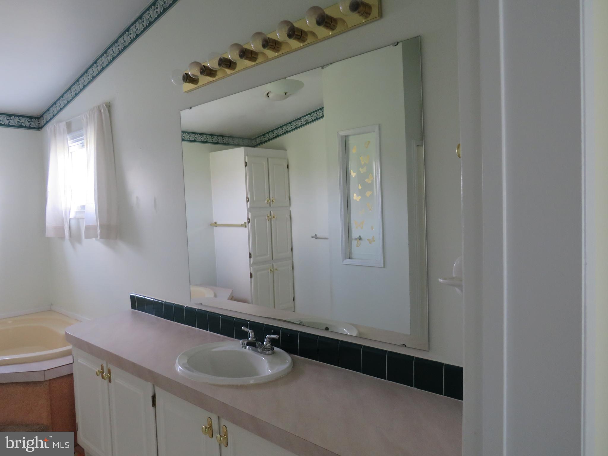 BUCKINGHAM SPRINGS - Residential