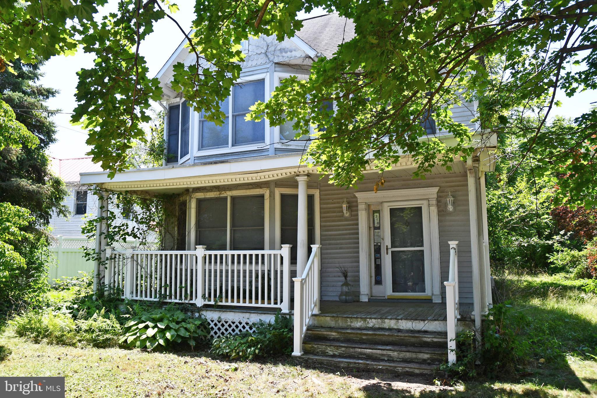 210 W MAIN STREET