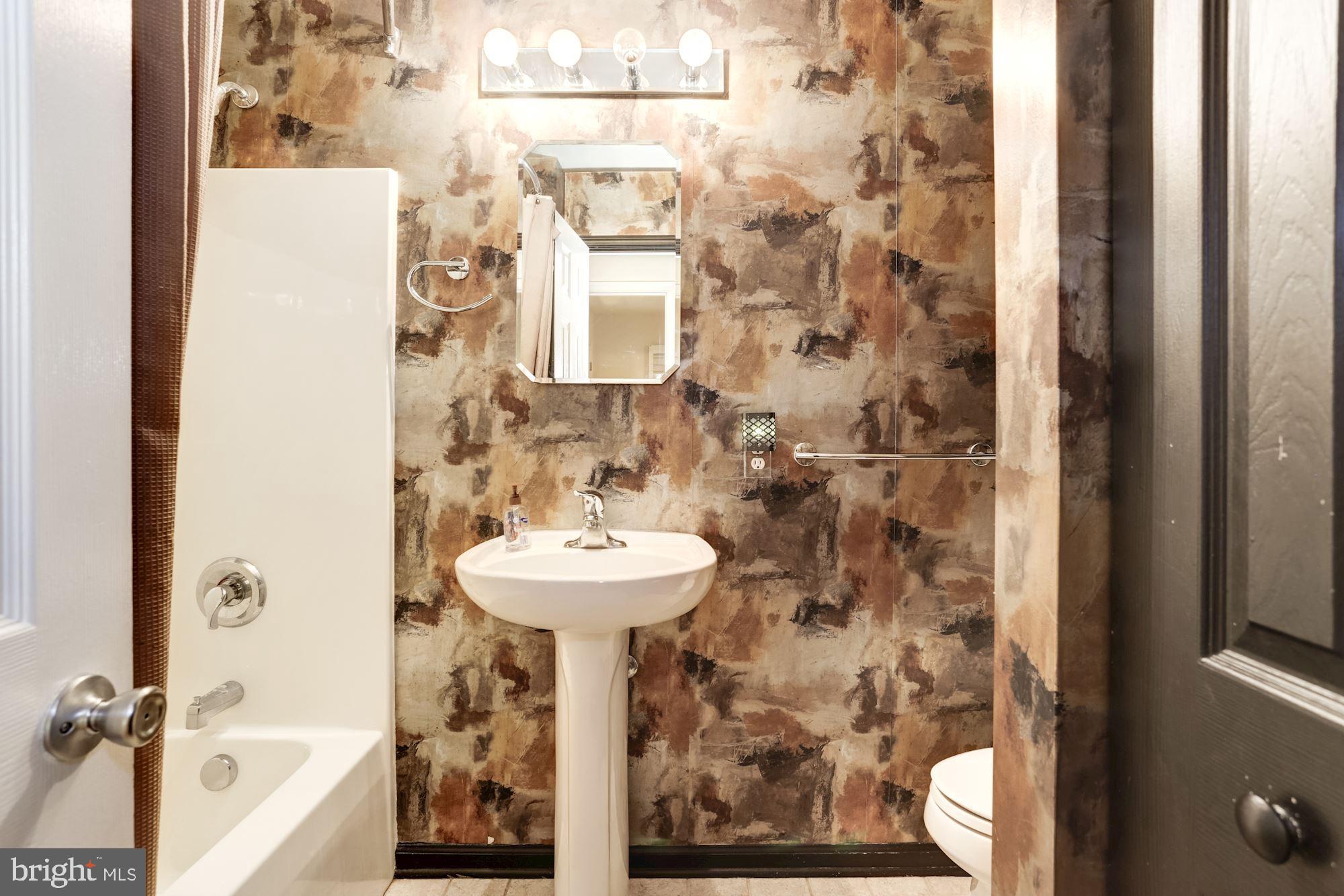 SHANNONDALE - Residential