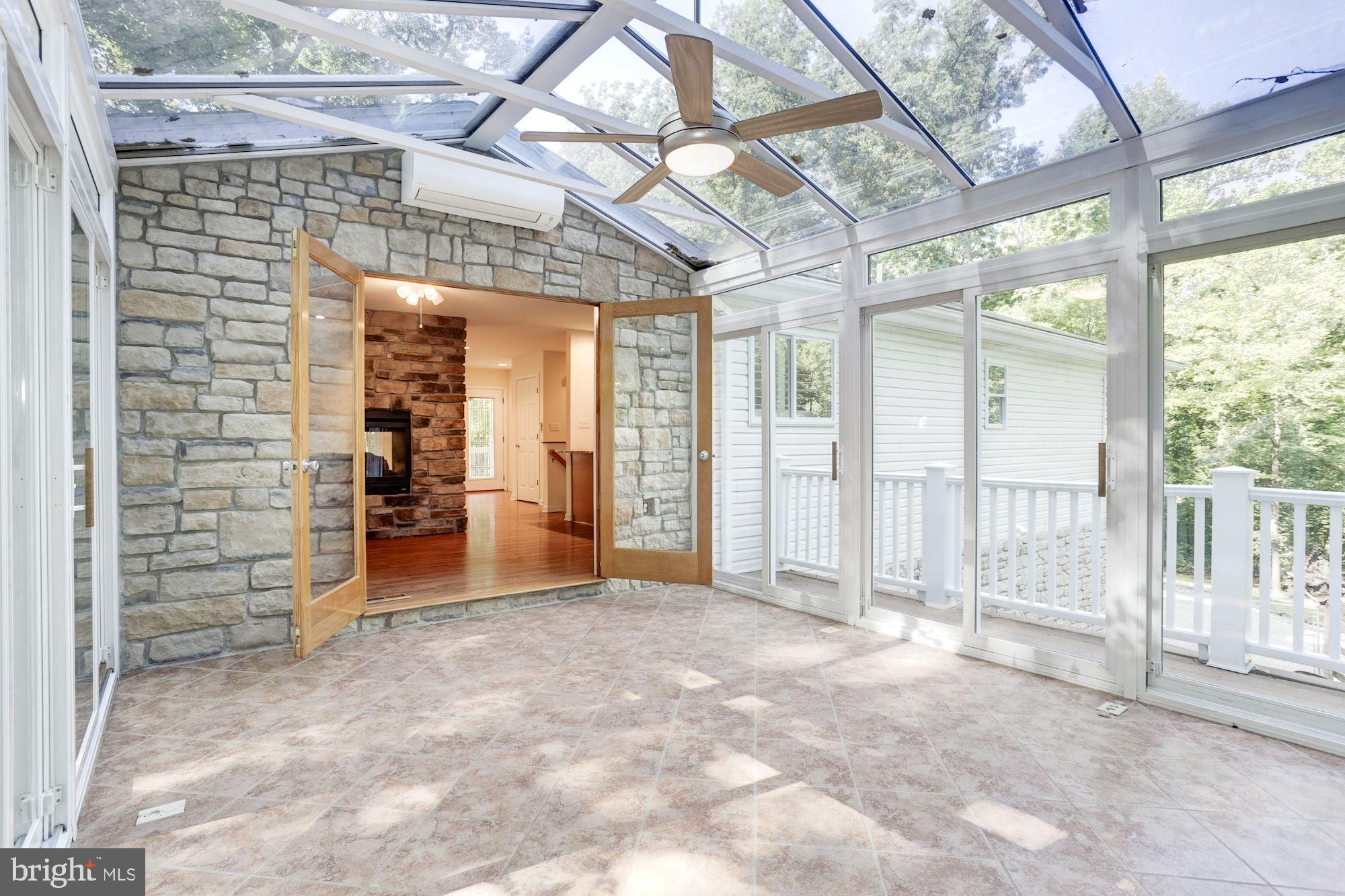 SHANNONDALE - Residential