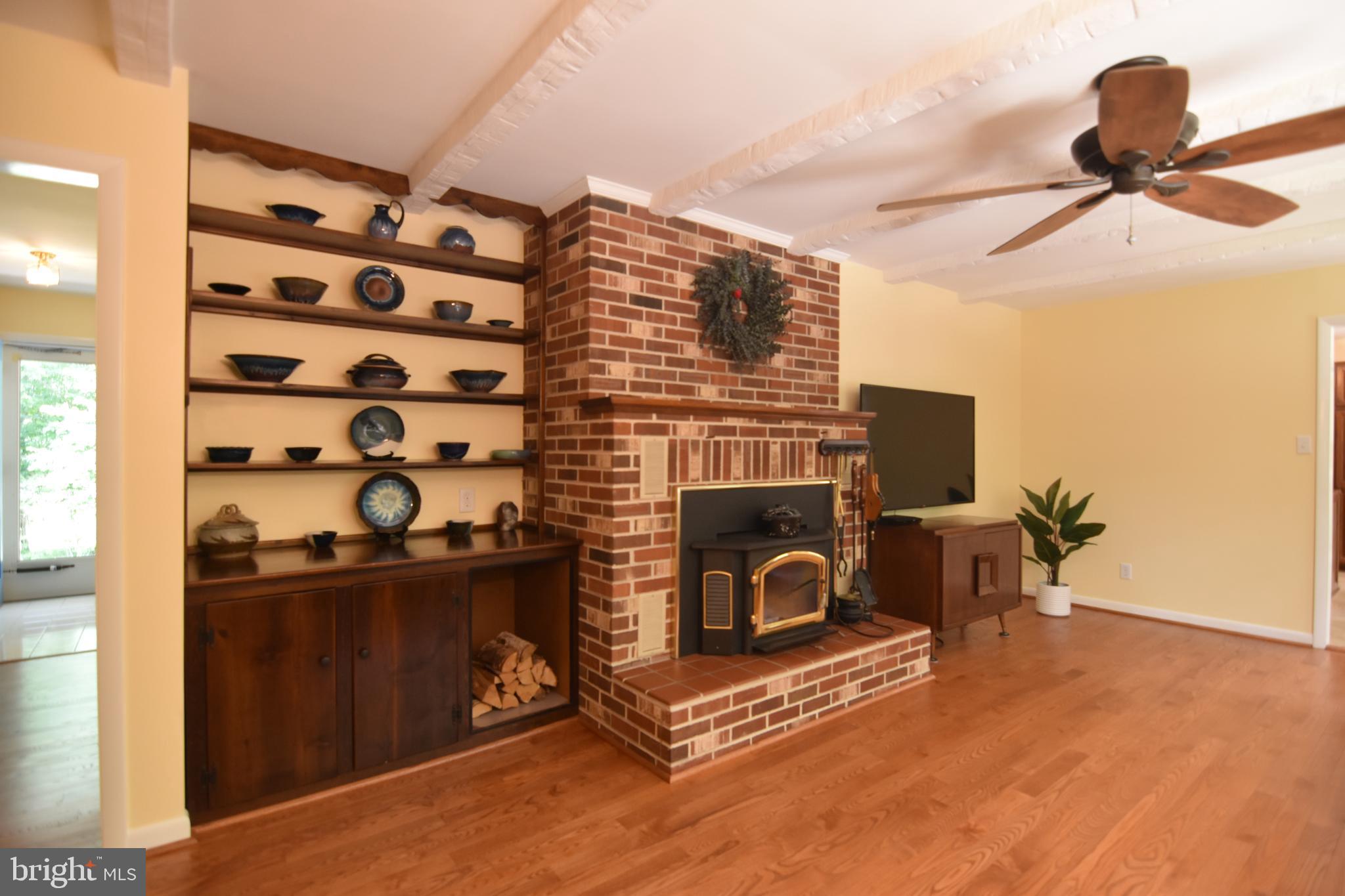 ESPERANZA FARMS - Residential