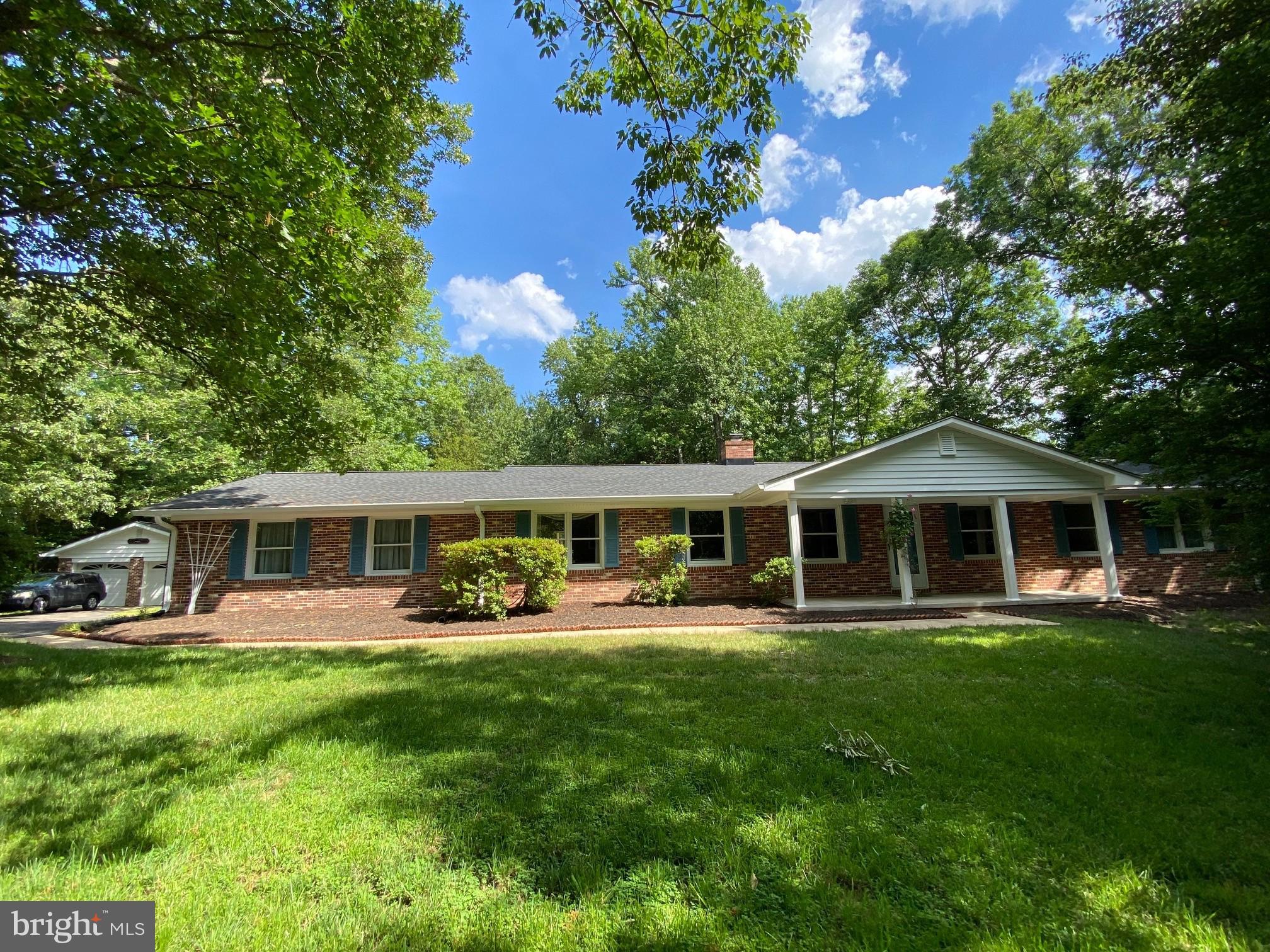 ESPERANZA FARMS - Residential