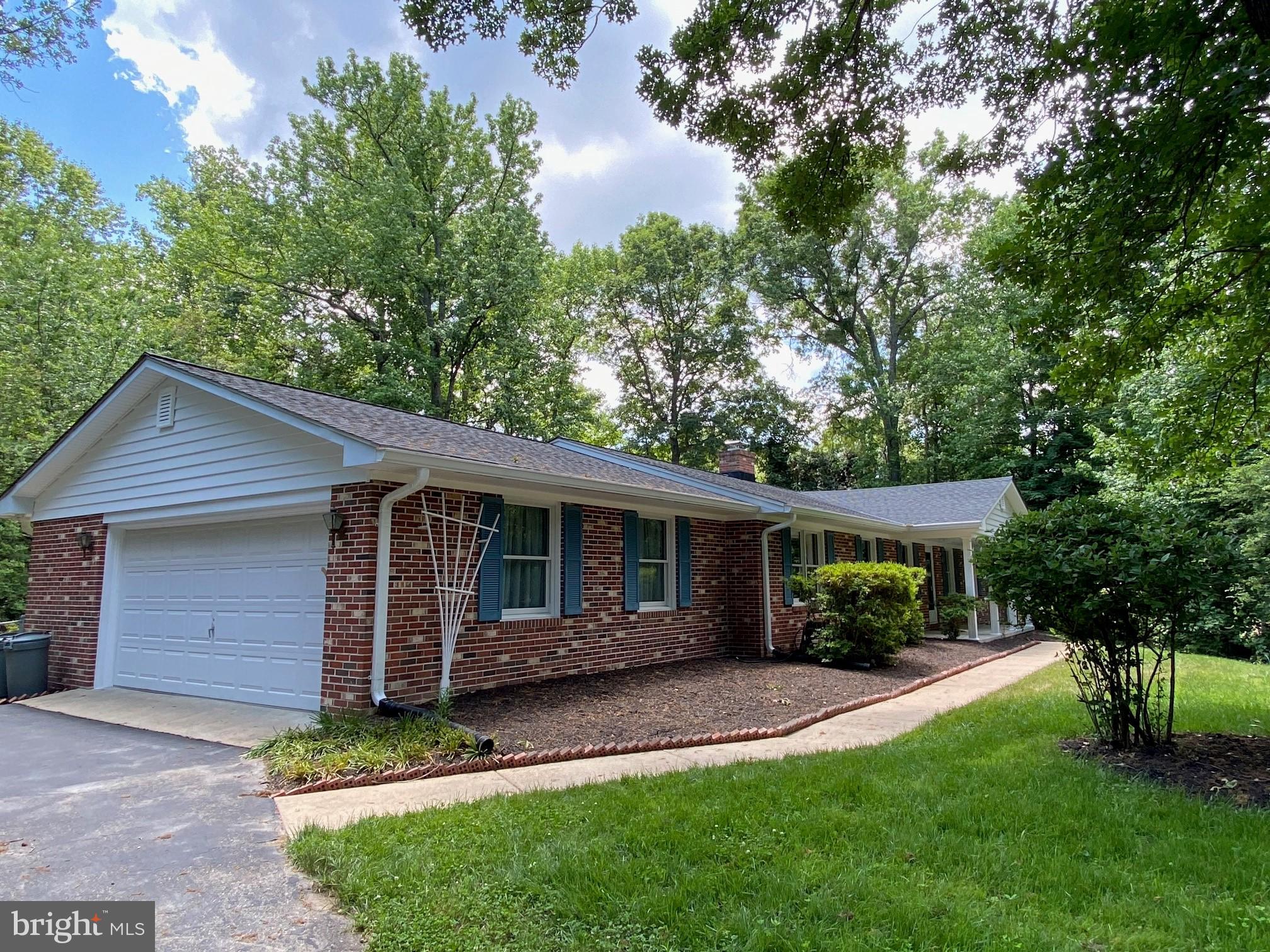 ESPERANZA FARMS - Residential