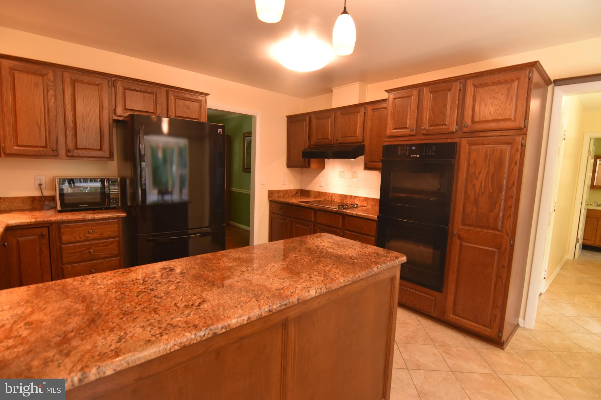 ESPERANZA FARMS - Residential