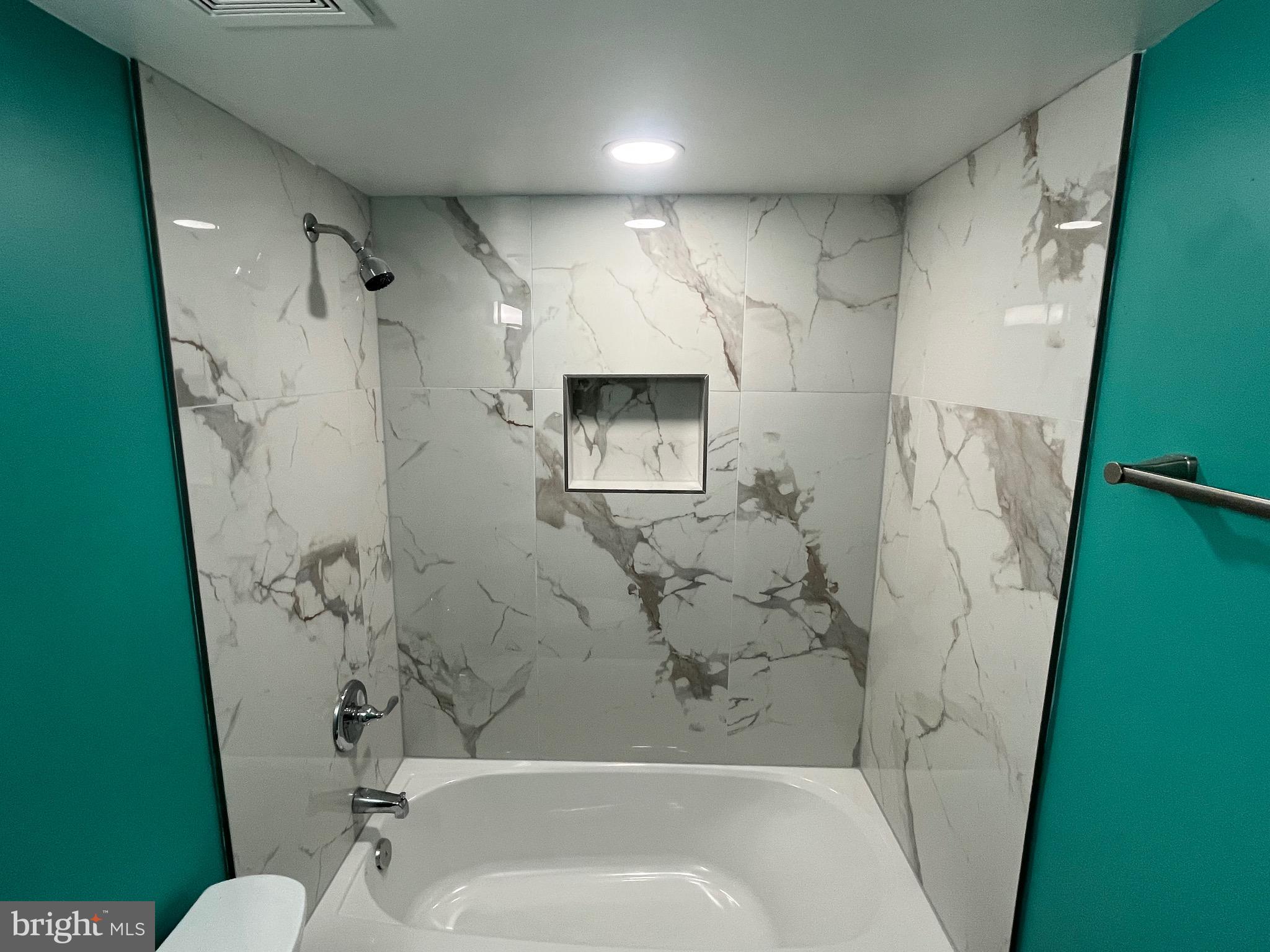 THE VILLAGES CONDO - Residential