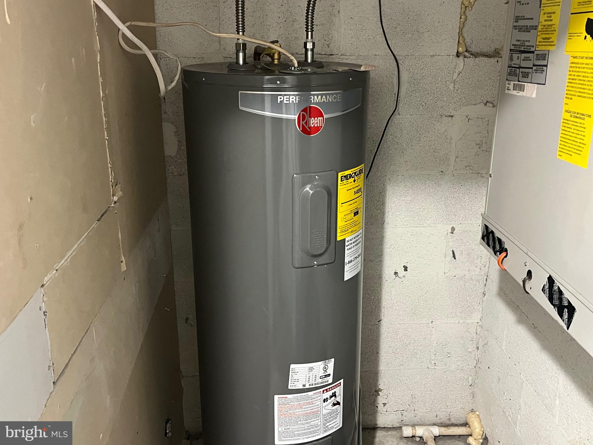 THE VILLAGES CONDO - Residential