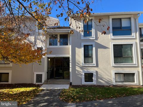 Photo of 8607 Village Way #07/8607F, ALEXANDRIA, VA 22309 (MLS # VAFX2278096)