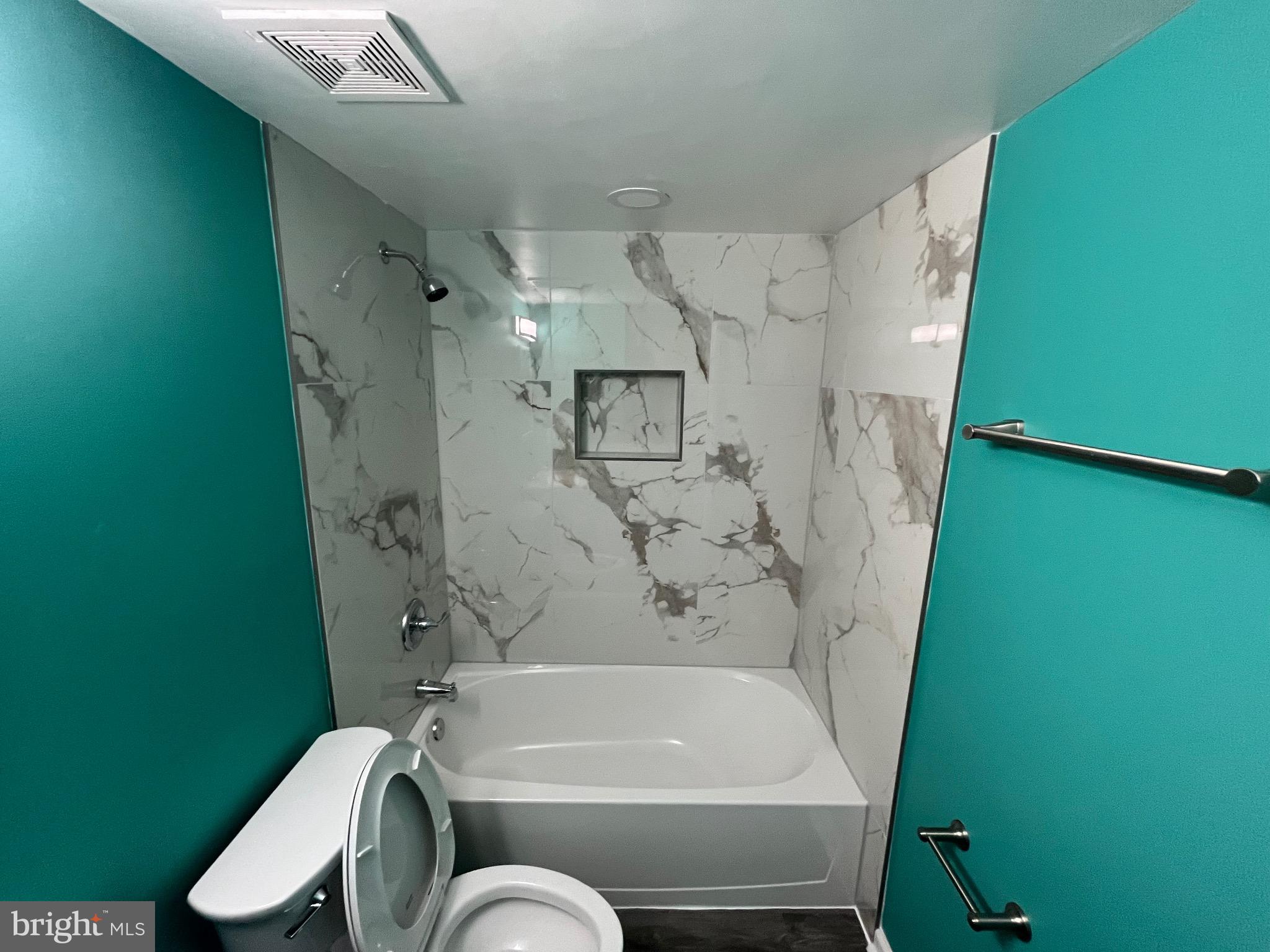 THE VILLAGES CONDO - Residential