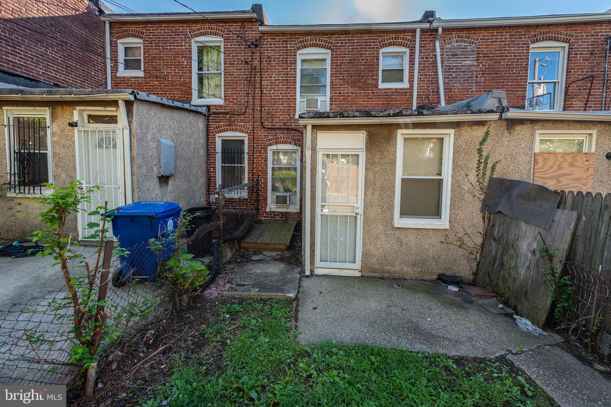 WAVERLY - Residential