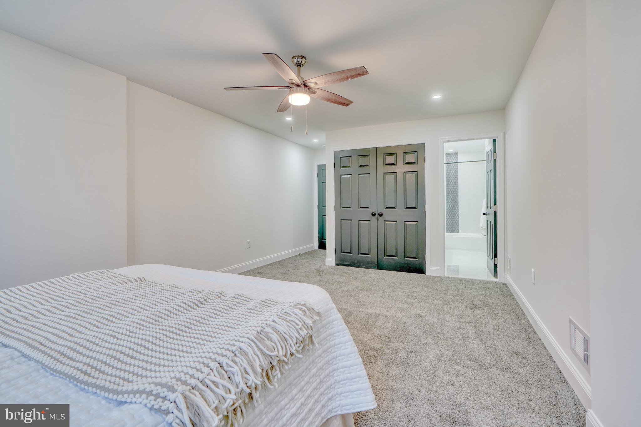 WINCHESTER - Residential