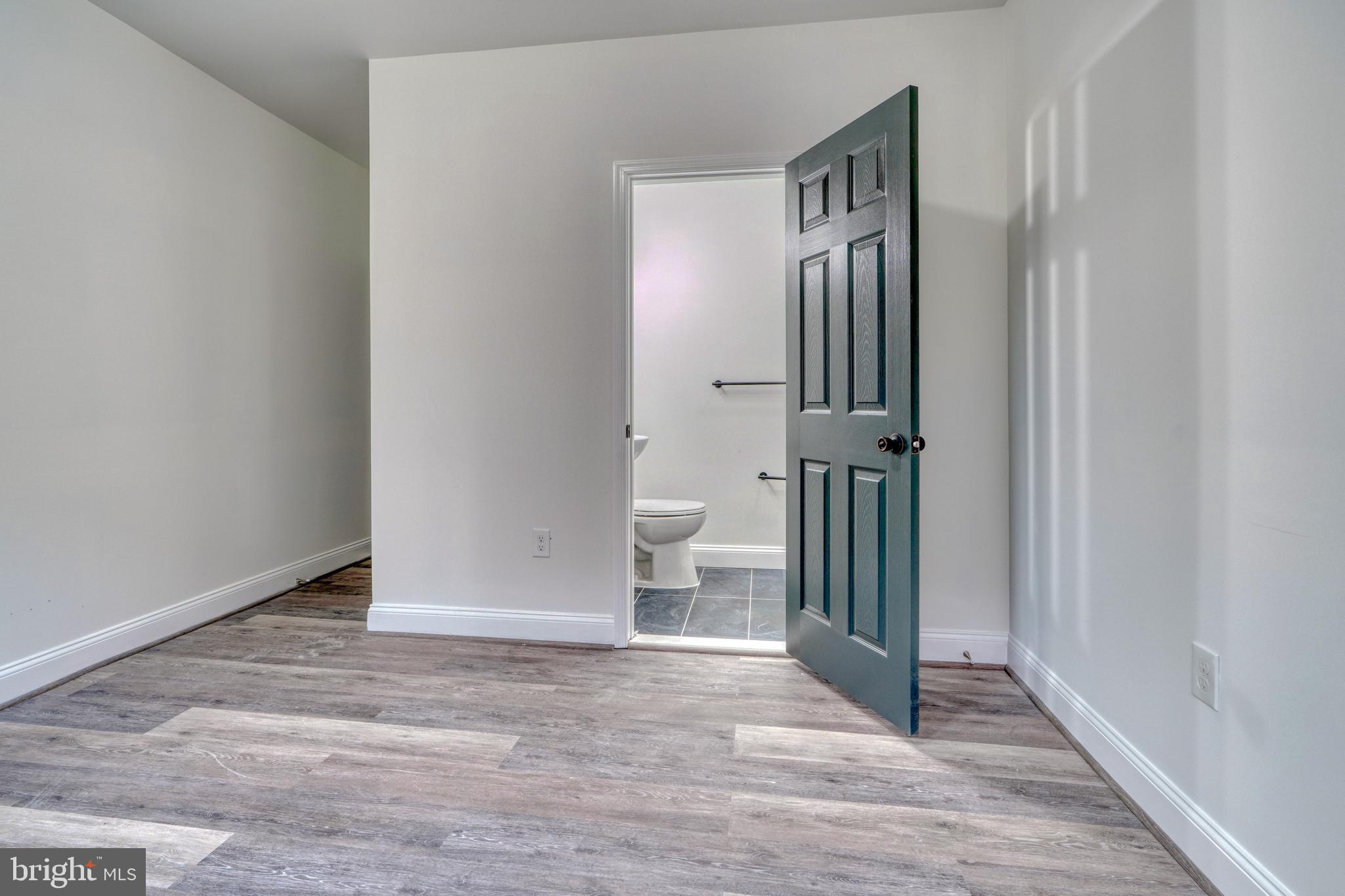 WINCHESTER - Residential