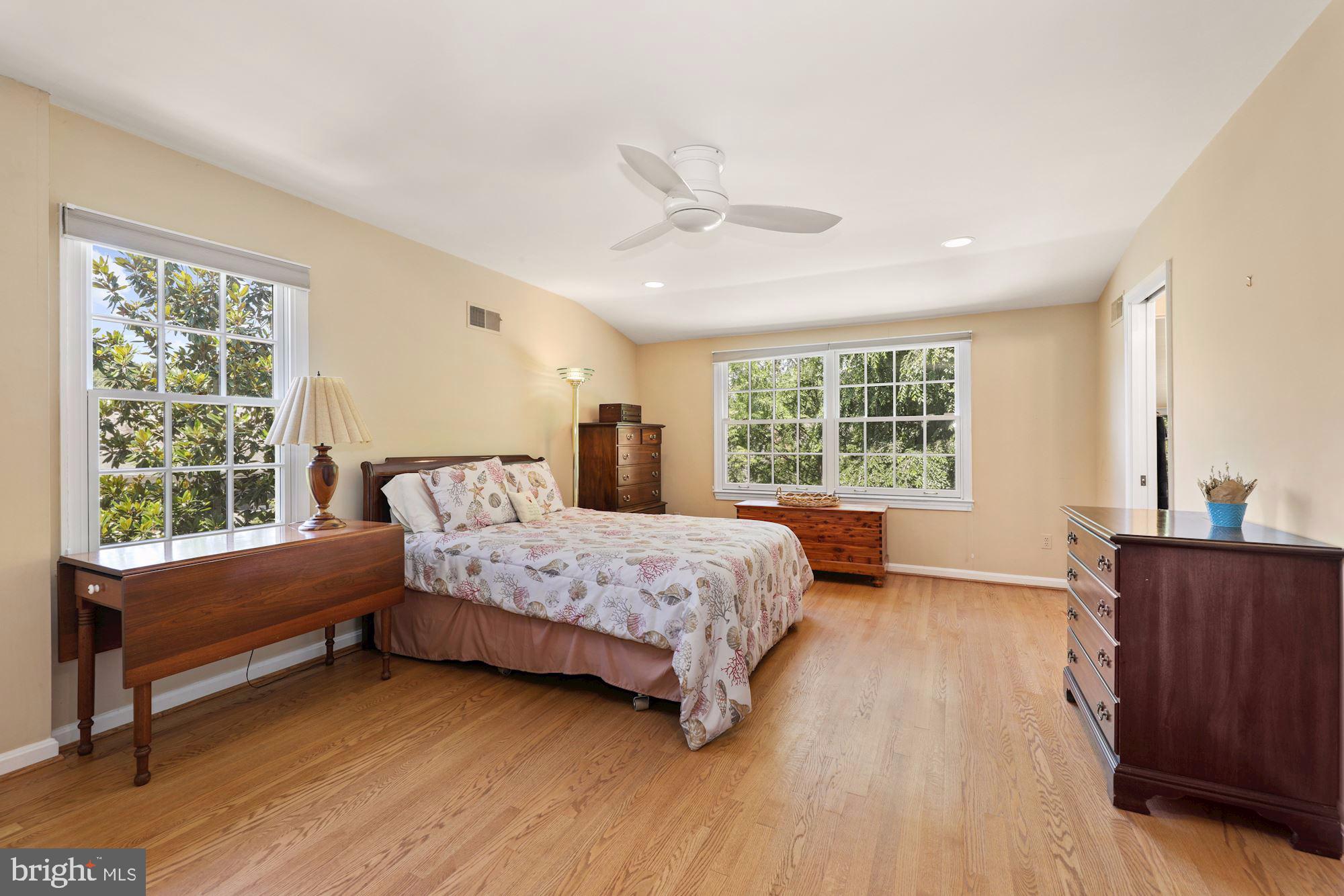 WESTMORELAND HILLS - Residential