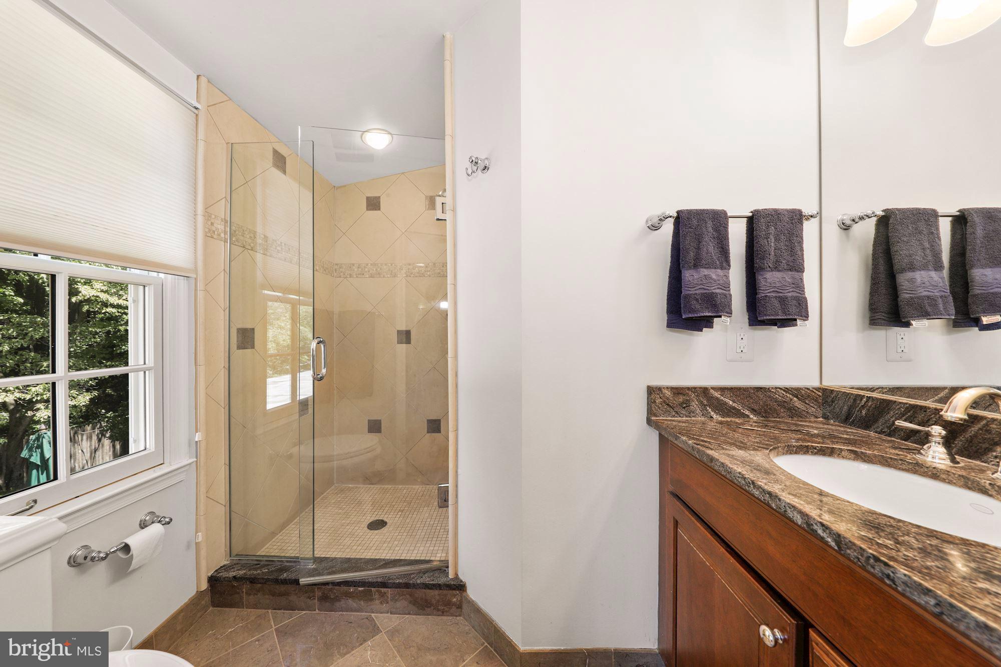 WESTMORELAND HILLS - Residential