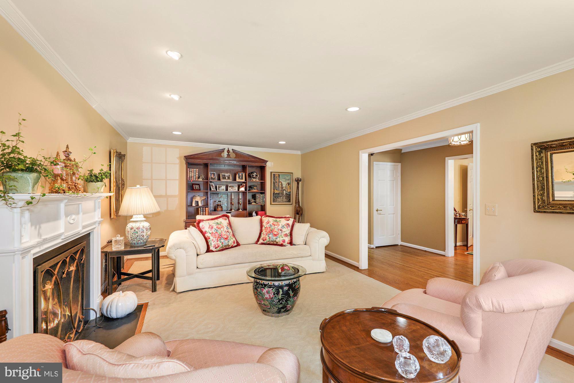 WESTMORELAND HILLS - Residential